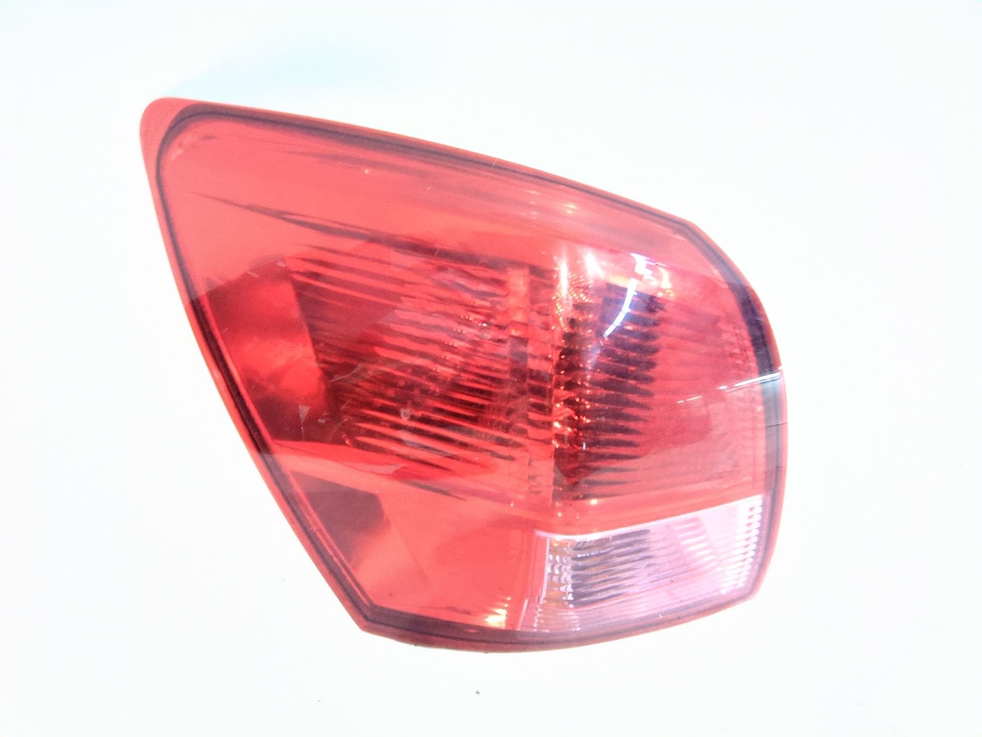 piloto_trasero_izquierdo_exterior_26559jd00a_nissan_qashqai_i_j10_nj10_1_5_dci