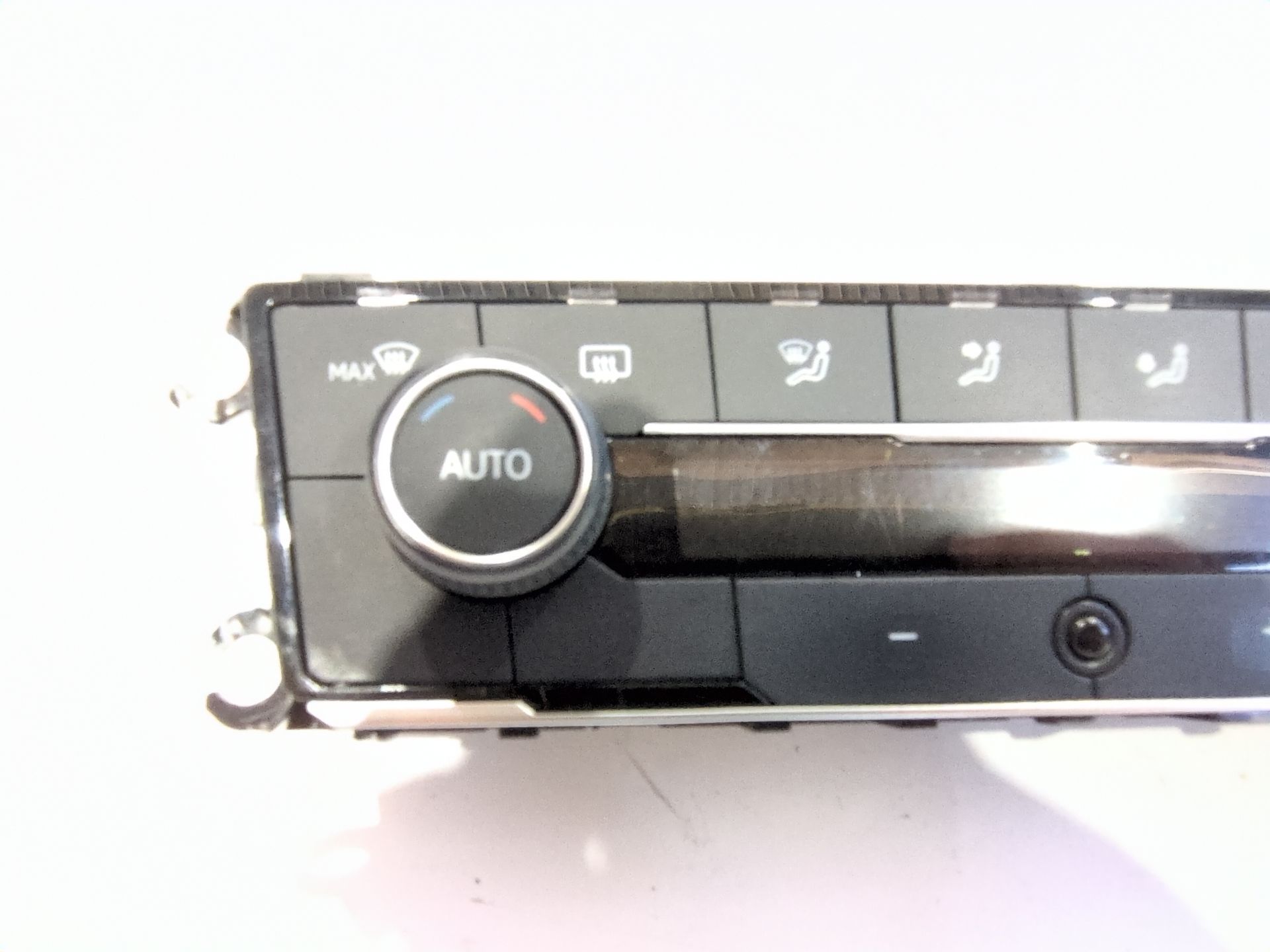 mando_climatizador_2g0907044k_5hb01382730_volkswagen_polo_vi_aw1_bz1_1_1_0_tsi