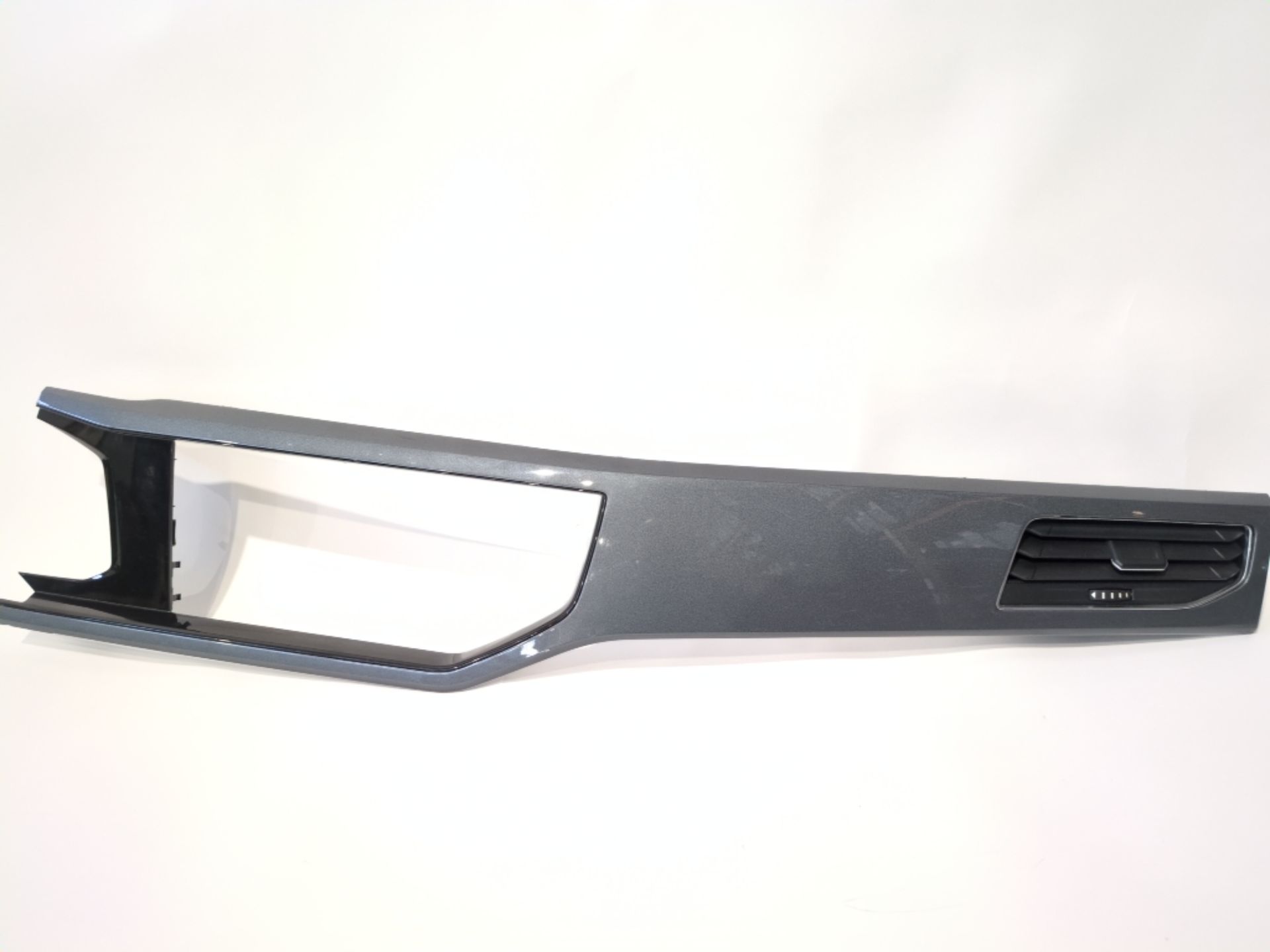 moldura_2g1858416_2g1_858_416_volkswagen_polo_vi_aw1_bz1_1_1_0_tsi