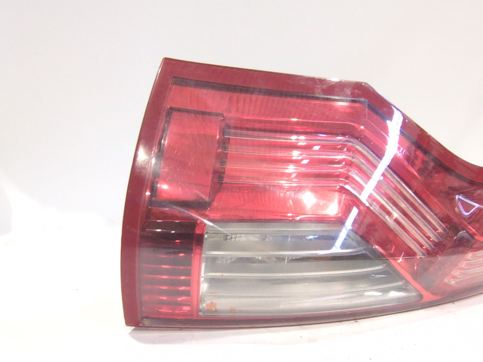 piloto_trasero_izquierdo_6350ac_00946601_6350_ac_citr_n_c4_grand_picasso_i_ua_1_6_hdi_110