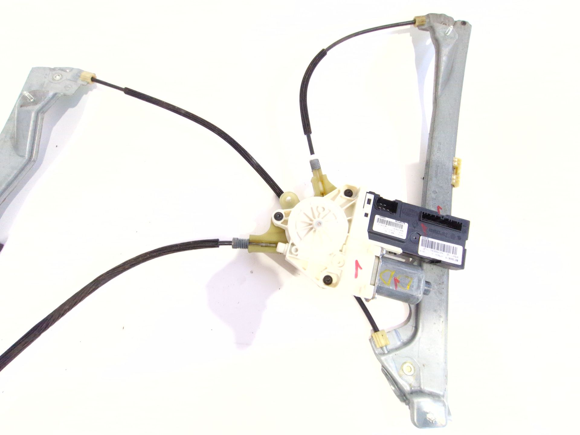 elevalunas_delantero_derecho_electrico_807000002r_renault_laguna_iii_bt0_1_2_0_dci_bt07_bt0j_bt14_bt1a_bt1s