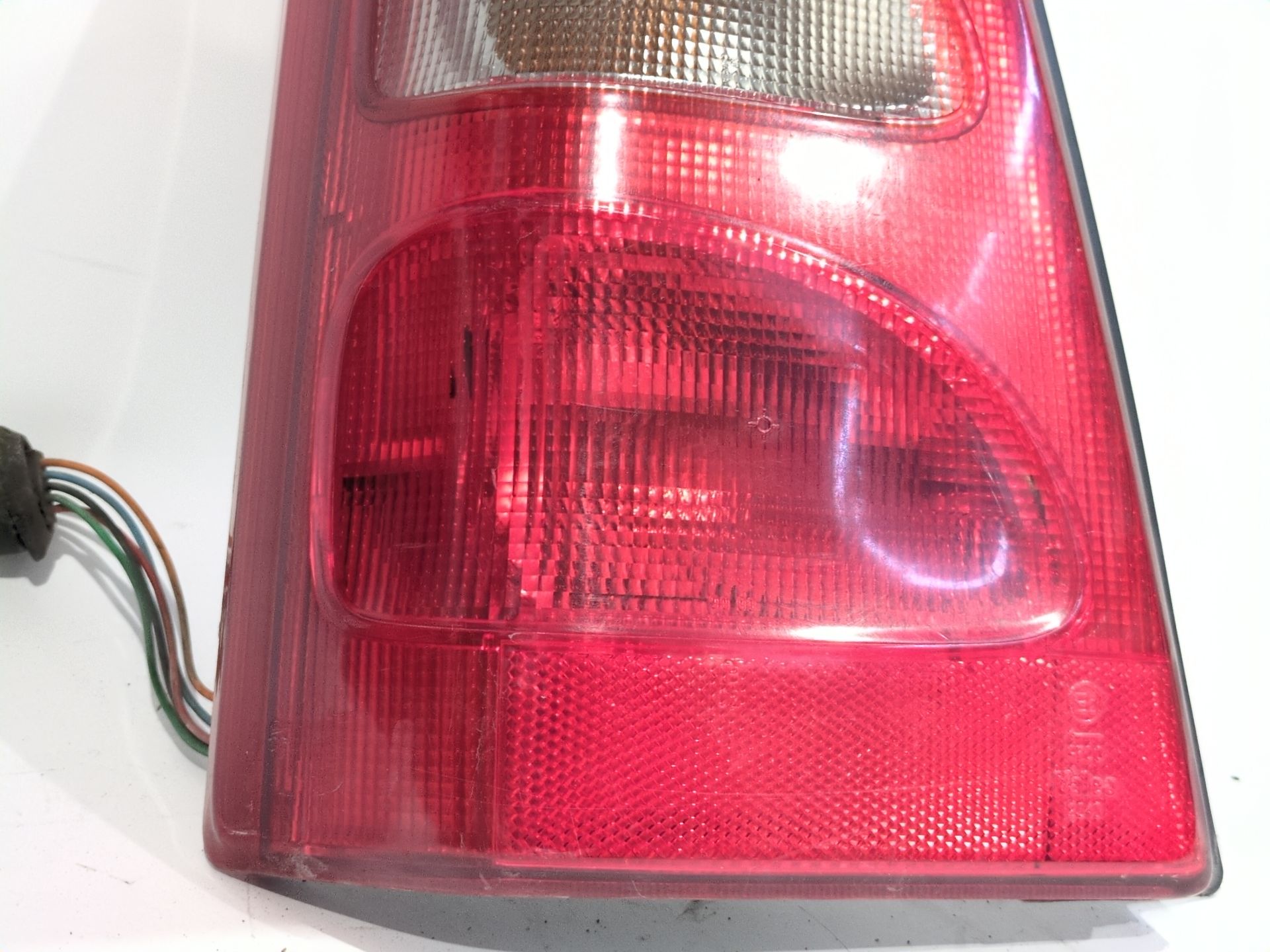 piloto_trasero_izquierdo_3567083e00_35670_83e00_suzuki_wagon_r_ma_1_3_rb_413