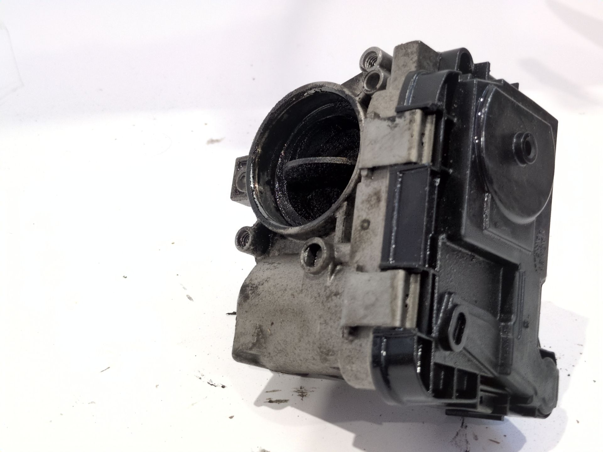 caja_mariposa_95511592_opel_combo_furgoneta_monovolumen_x12_1_3_cdti_b05