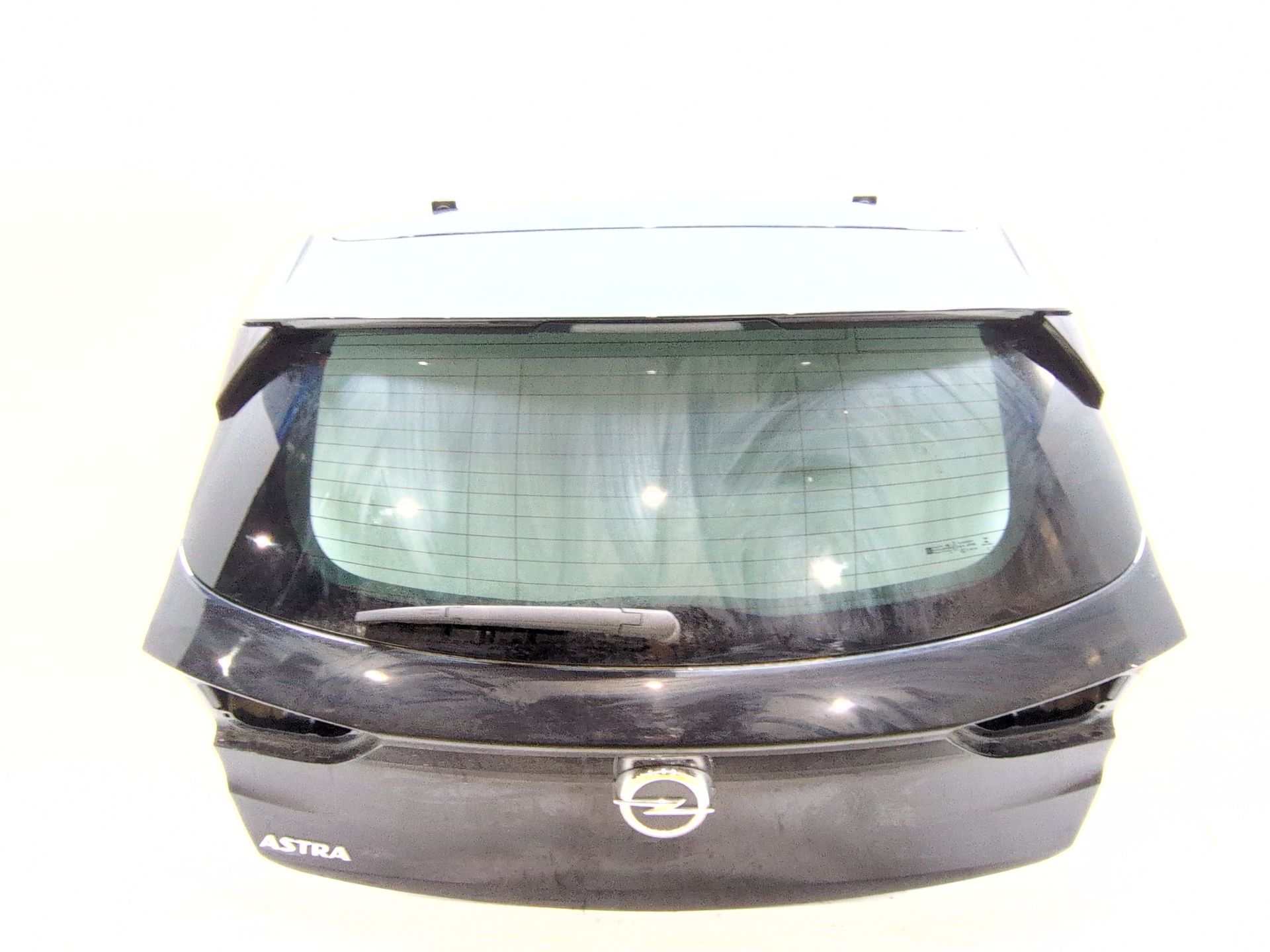 porton_trasero_39047564_opcion_de_color_gb9_opel_astra_k_b16_1_2_turbo_68