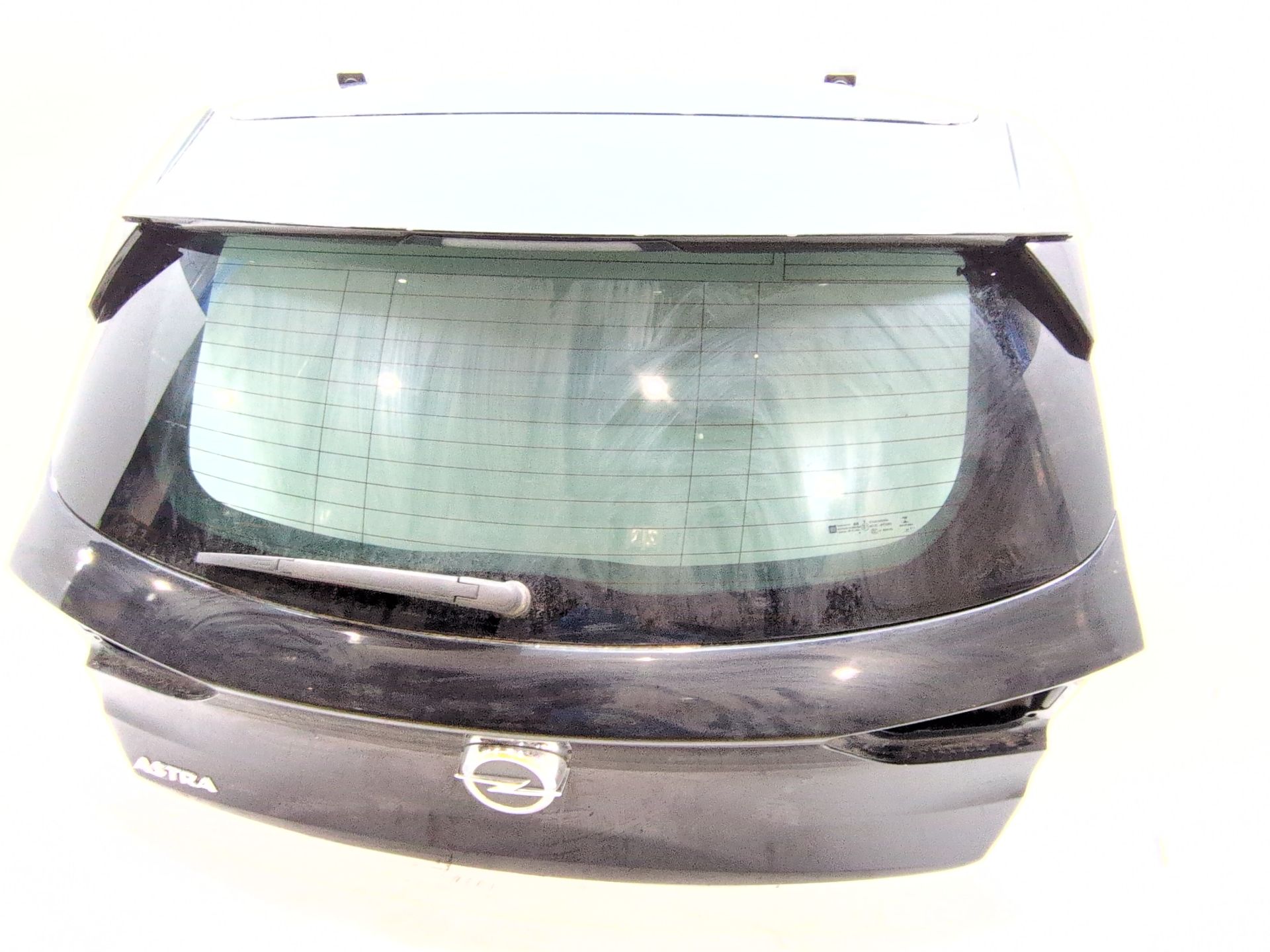 porton_trasero_39047564_opcion_de_color_gb9_opel_astra_k_b16_1_2_turbo_68