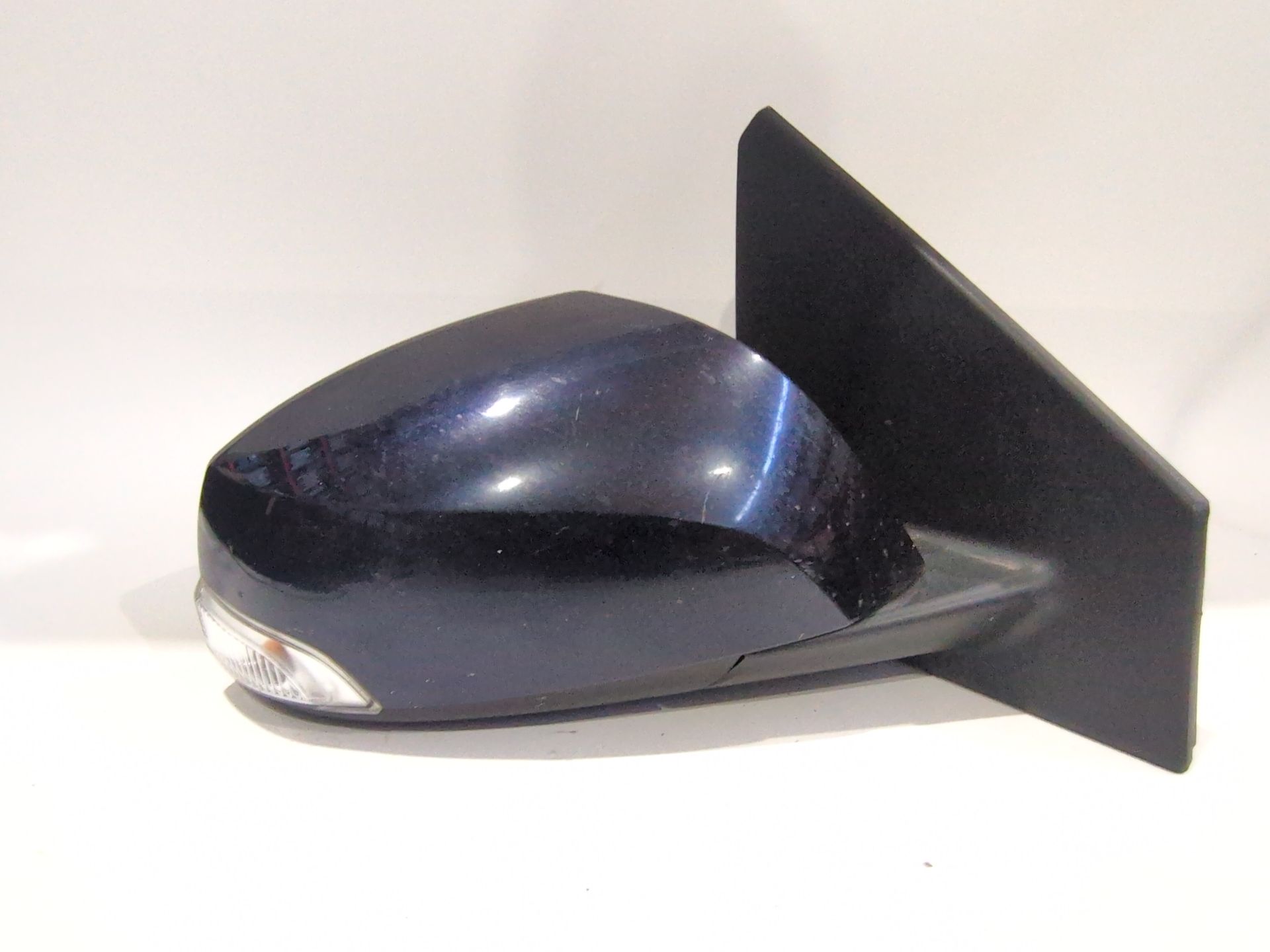 retrovisor_derecho_electrico_963010192r_nv472_color_carroceria_dusk_blue_bc_renault_megane_iii_grandtour_kz0_1_1_9_dci_kz0j_kz0n