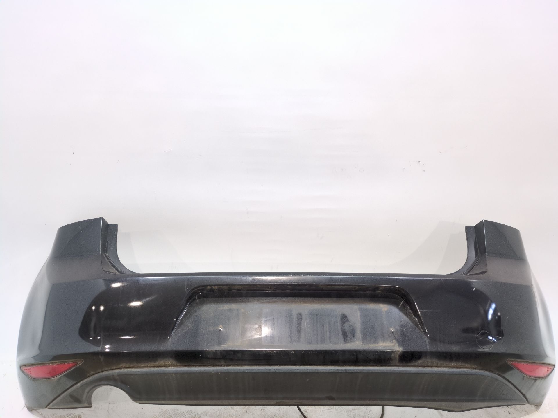 paragolpes_trasero_5g6807417ap_color_exterior_n_de_pintura_2t_c9x_5g6_807_417_ap_volkswagen_golf_vii_5g1_bq1_be1_be2_1_6_tdi_4mo