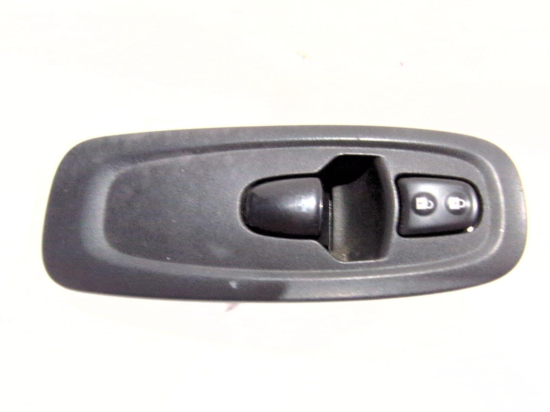 mando_elevalunas_delantero_derecho_254116595r_renault_kadjar_2016_al_de