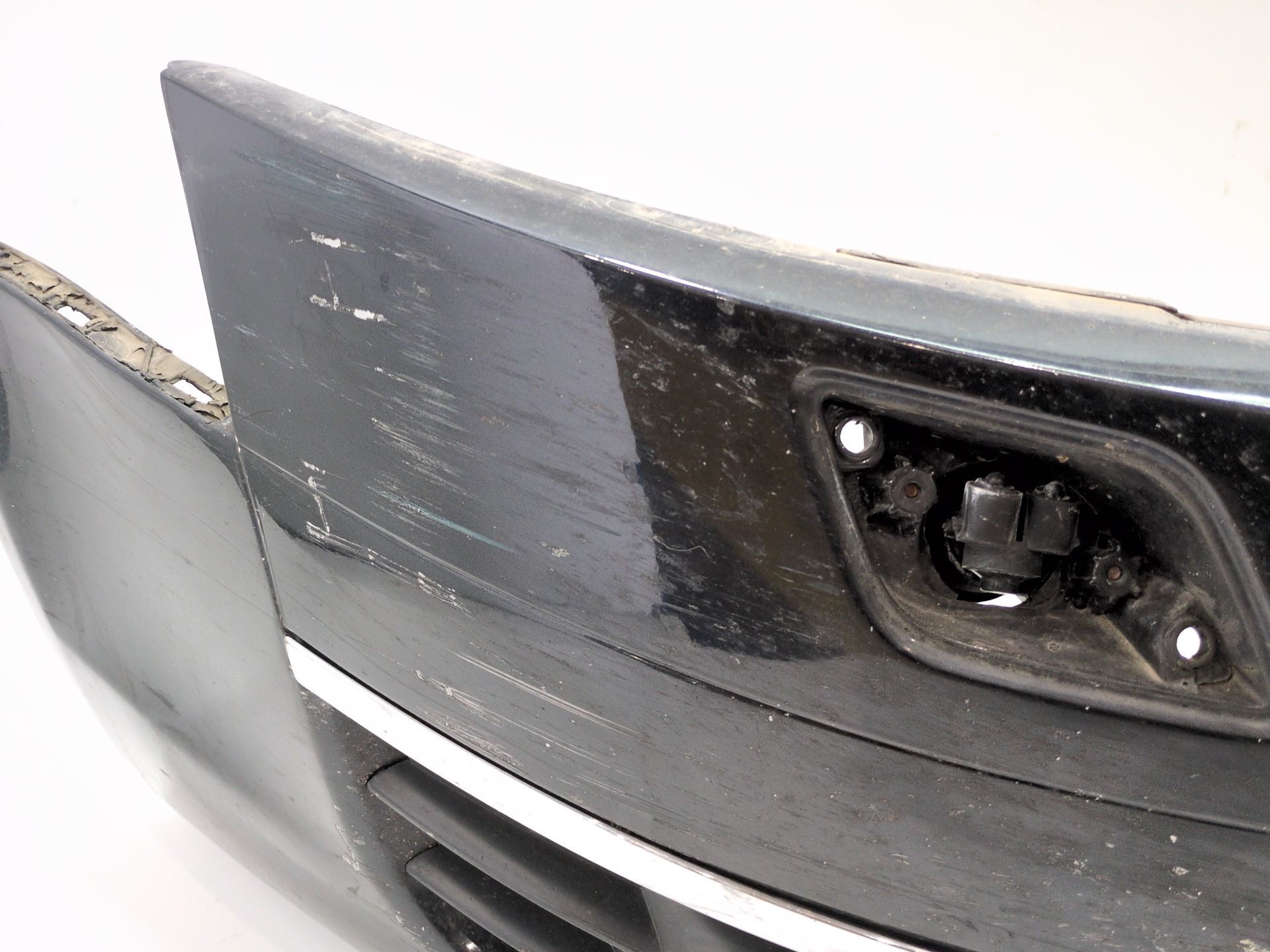 paragolpes_delantero_4f0807105a_color_exterior_n_de_pintura_l8_z9y_4f0_807_105_a_audi_a6_c6_avant_4f5_2_7_tdi