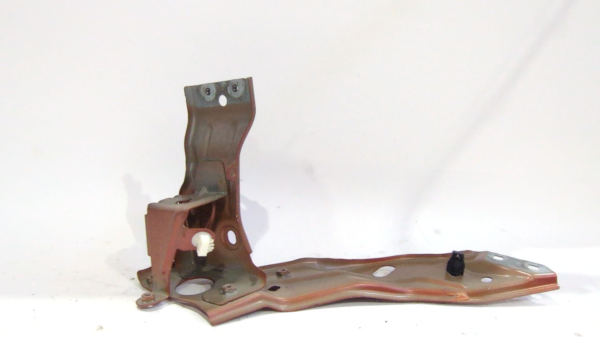 soporte_faro_izquierdo_625199663r_dacia_jogger_rk_1_0_tce_110_rkmd