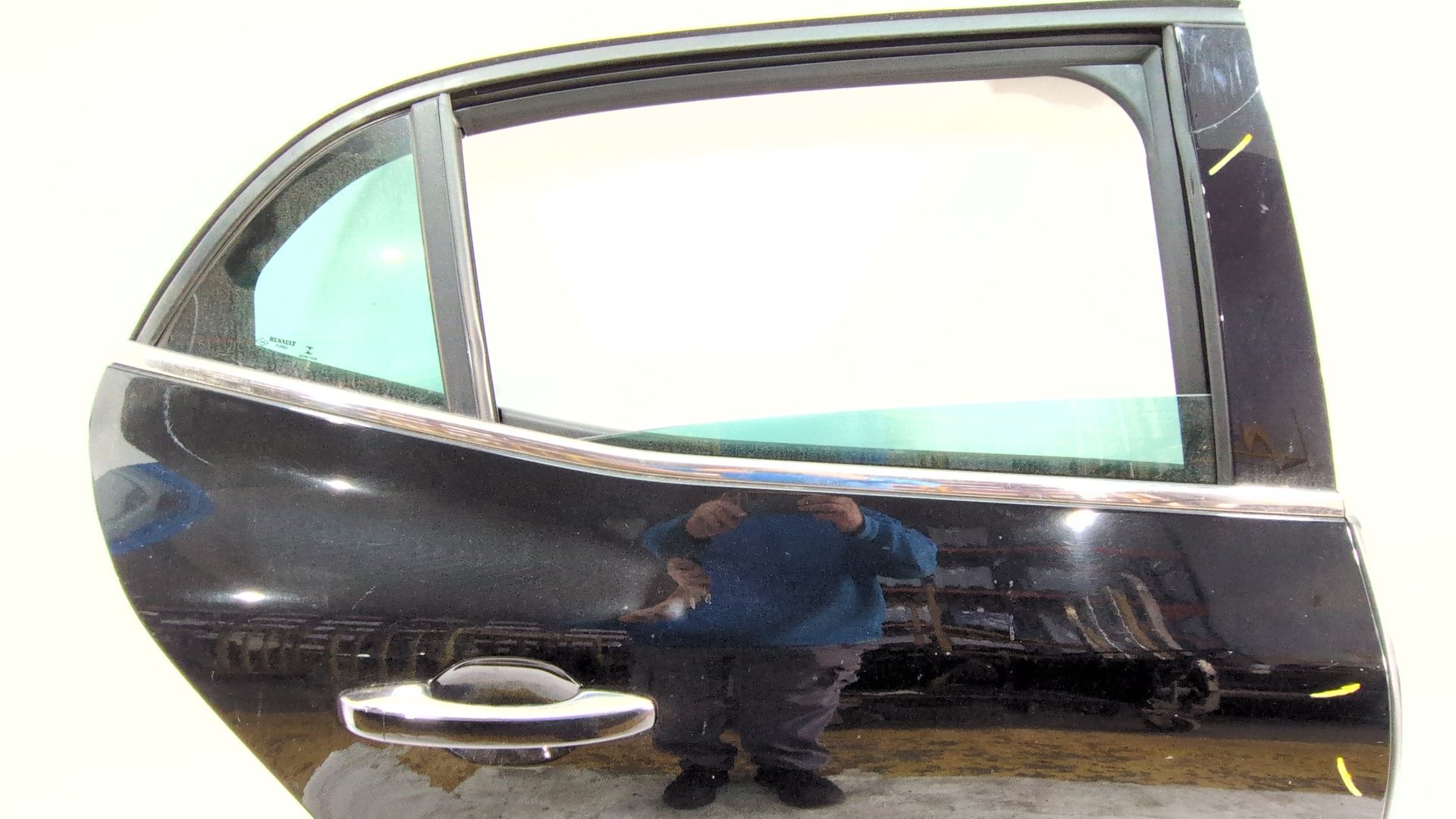 puerta_trasera_derecha_821001172r_renault_megane_iv_hatchback_b9a_m_n_1_5_dci_110_b9a3