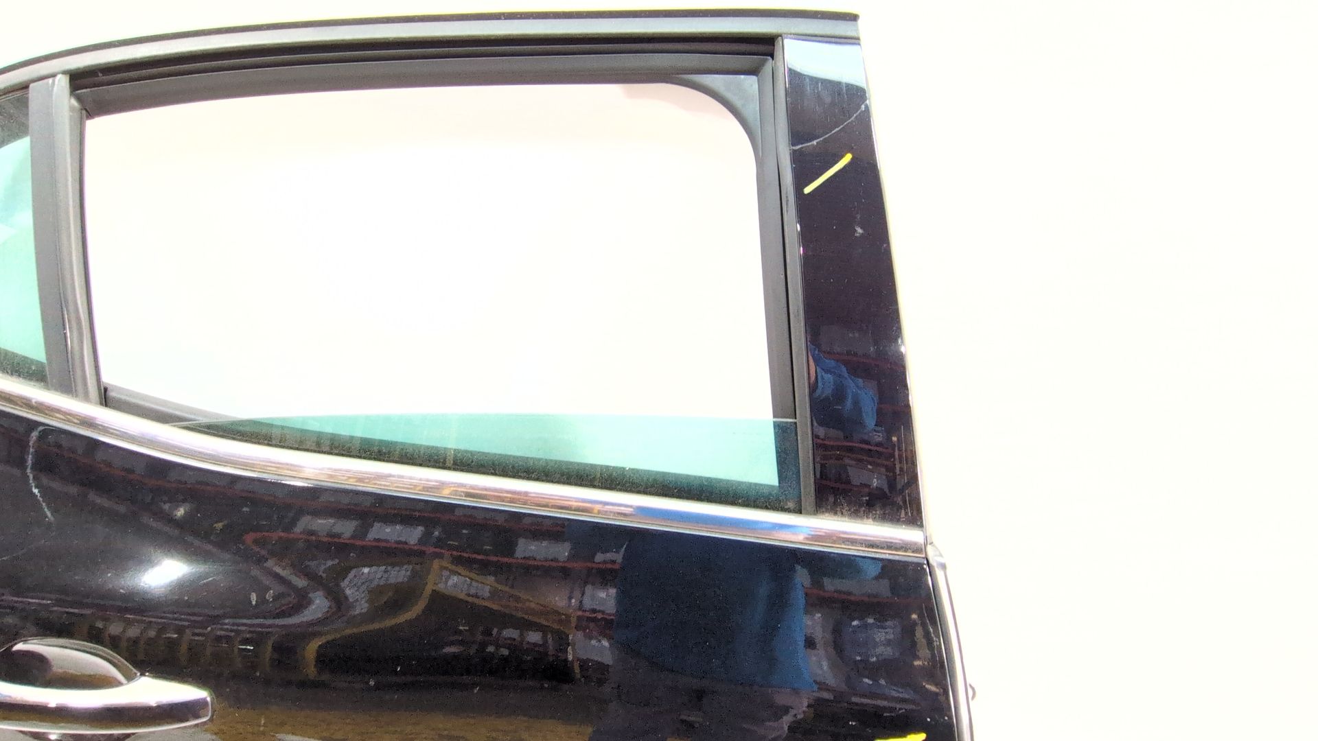 puerta_trasera_derecha_821001172r_renault_megane_iv_hatchback_b9a_m_n_1_5_dci_110_b9a3