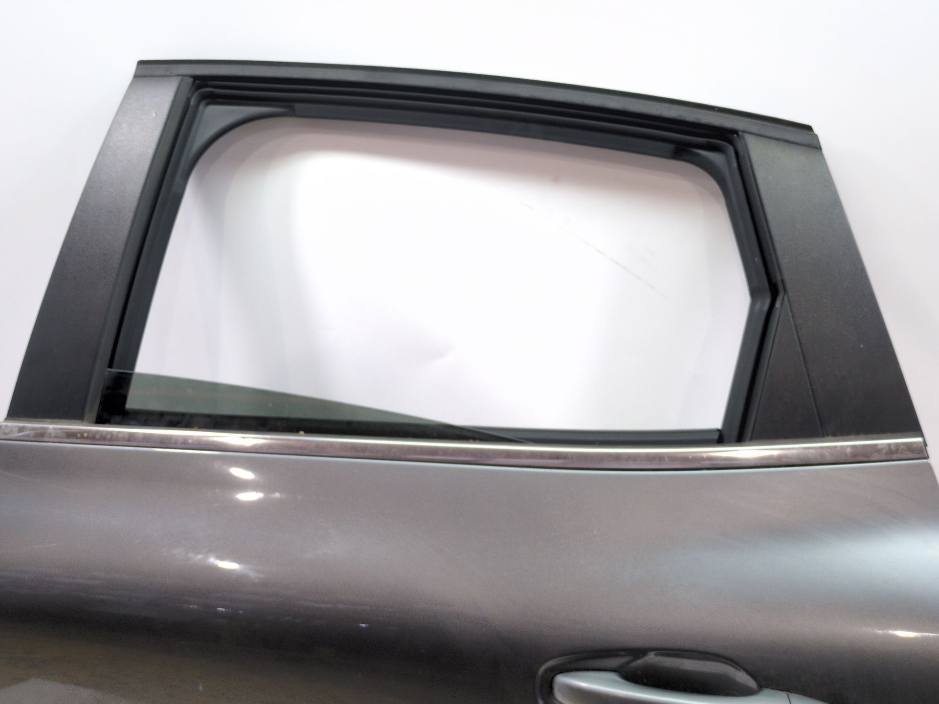 puerta_trasera_izquierda_821014757r_renault_arkana_i_lcm_ldn_1_3_tce_160_ldn1