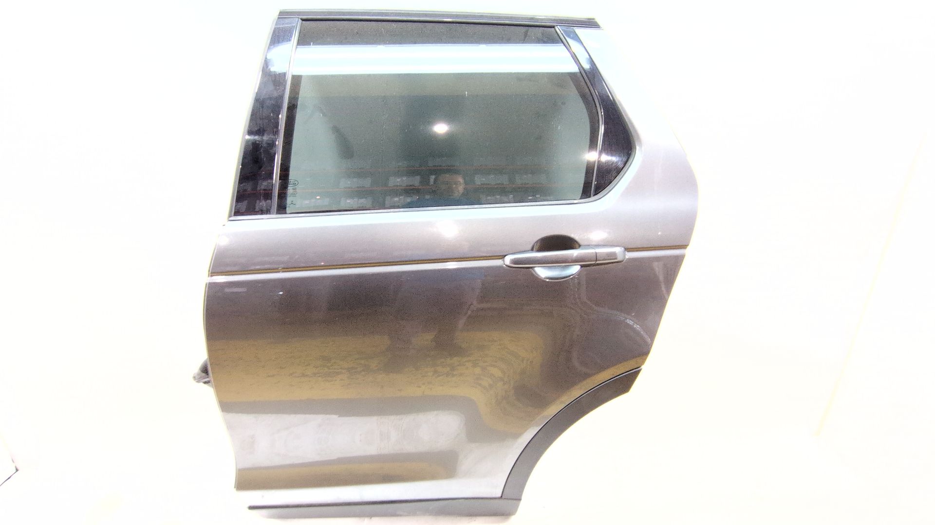 puerta_trasera_izquierda_lr061285_pintura_exterior_gris_corris_873_land_rover_discovery_sport_l550_2_2_d_4x4
