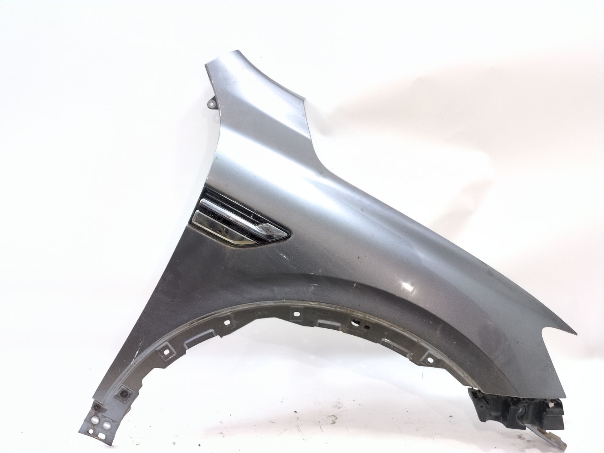 aleta_delantera_derecha_631008097r_renault_arkana_i_lcm_ldn_1_3_tce_160_ldn1