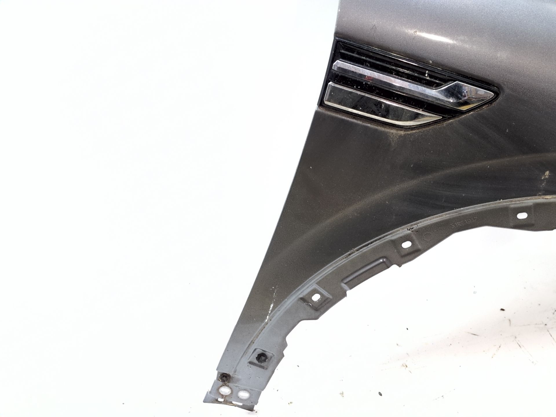 aleta_delantera_derecha_631008097r_renault_arkana_i_lcm_ldn_1_3_tce_160_ldn1