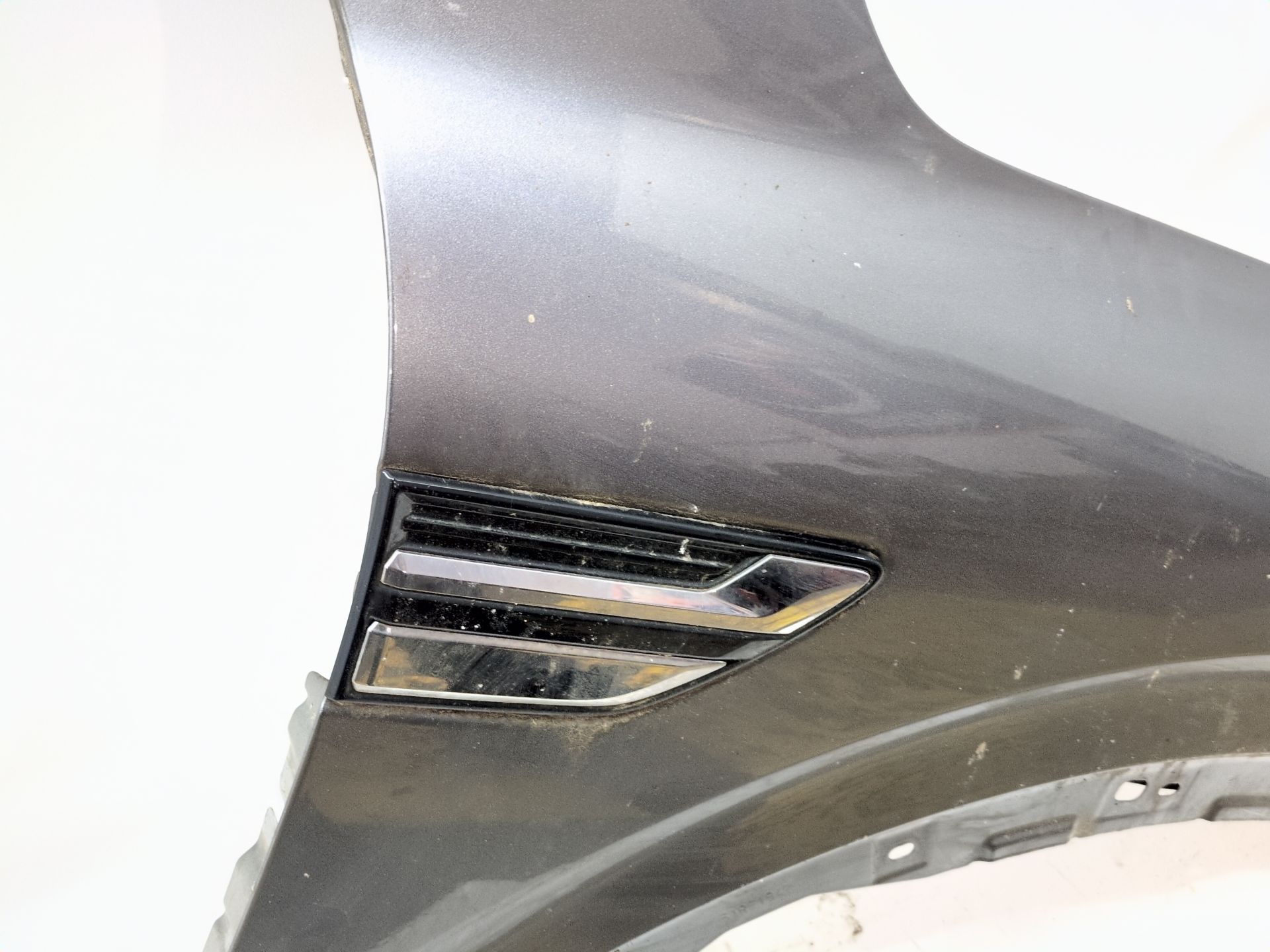 aleta_delantera_derecha_631008097r_renault_arkana_i_lcm_ldn_1_3_tce_160_ldn1