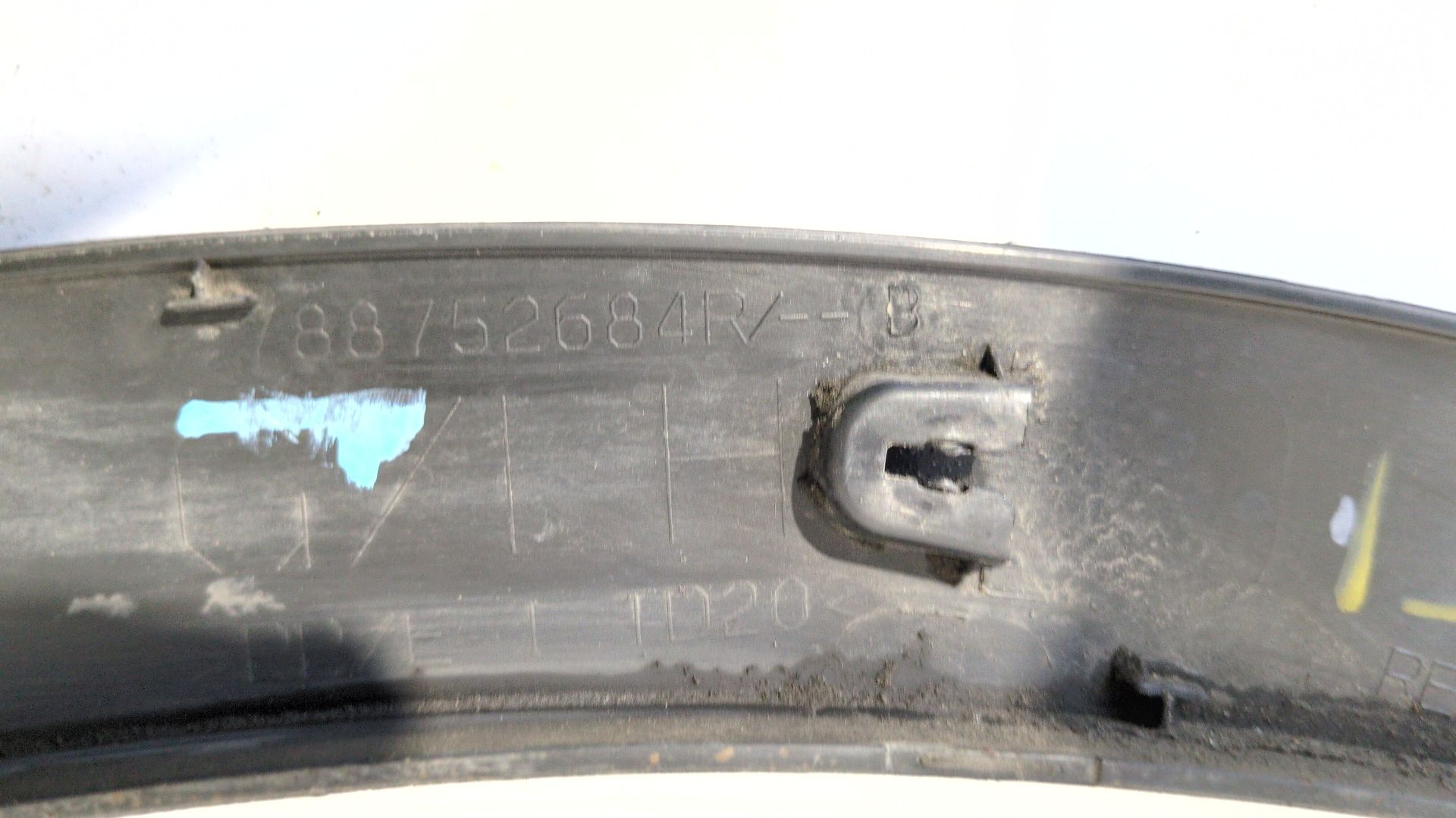 aletin_trasero_izquierdo_788752684r_renault_kadjar_ha_hl_1_6_dci_130