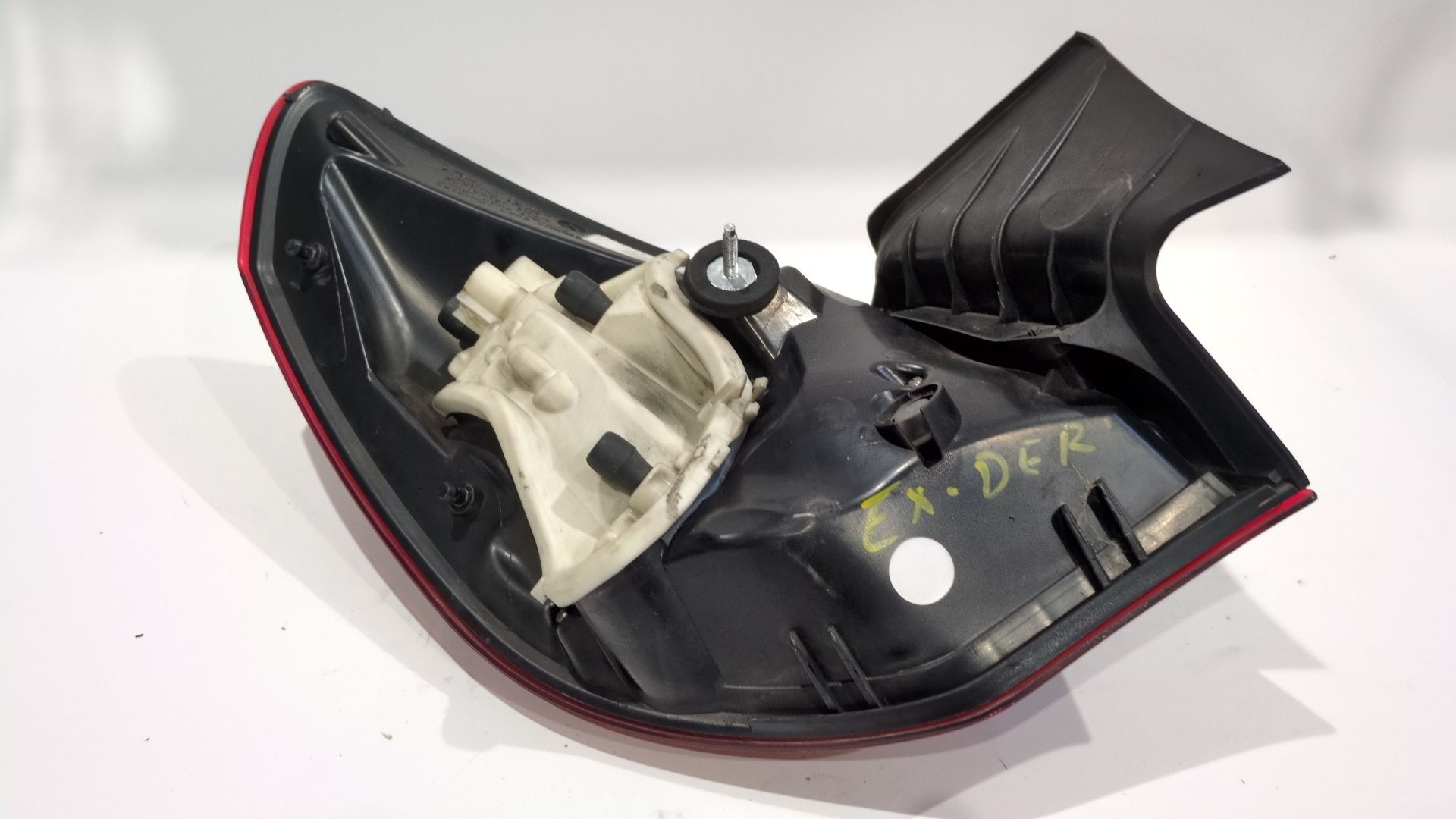 piloto_trasero_derecho_exterior_13319948_opel_astra_j_p10_2_0_cdti_68