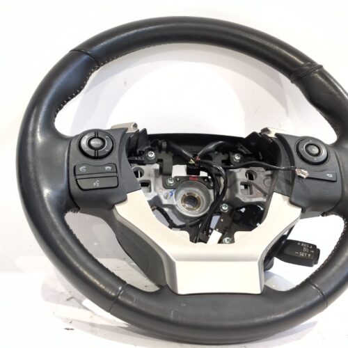VOLANTE LEXUS IS III (_E3_) 300H (AVE30_)