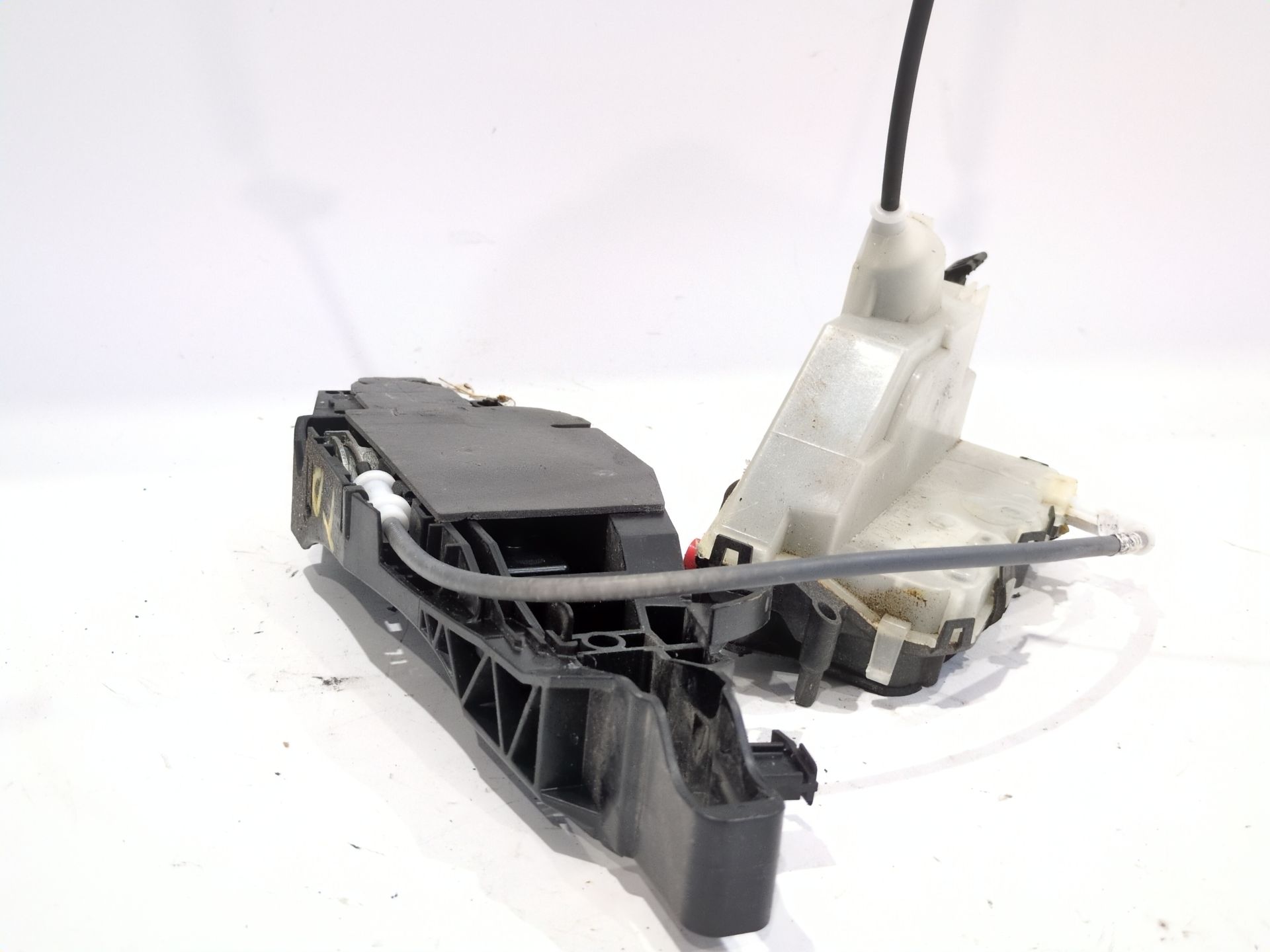 cerradura_puerta_trasera_derecha_9810391480_98_103_914_80_peugeot_3008_ii_suv_mc_mr_mj_m4_1_2_p_puretech_130_mrhnsm_mrhnsu_mrhns