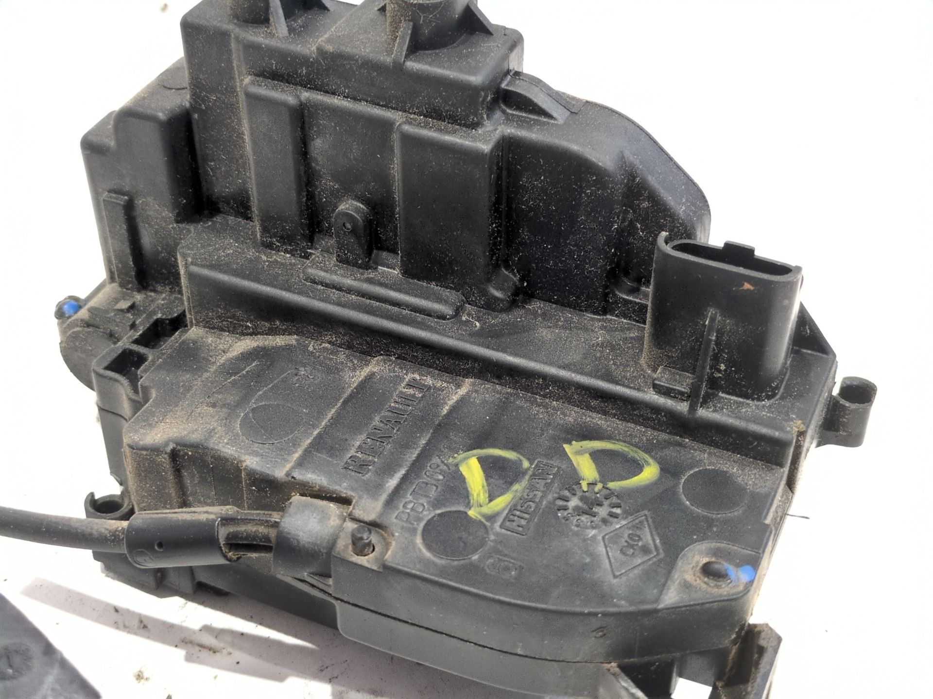 cerradura_puerta_delantera_derecha_805020006r_renault_grand_scenic_iii_jz0_1_1_6_dci_jz00_jz12