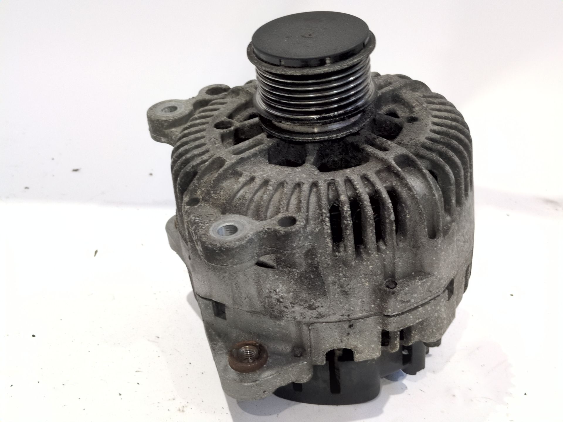 alternador_03g903016a_2543374e_03g_903_016_a_audi_a6_c6_4f2_2_0_tdi