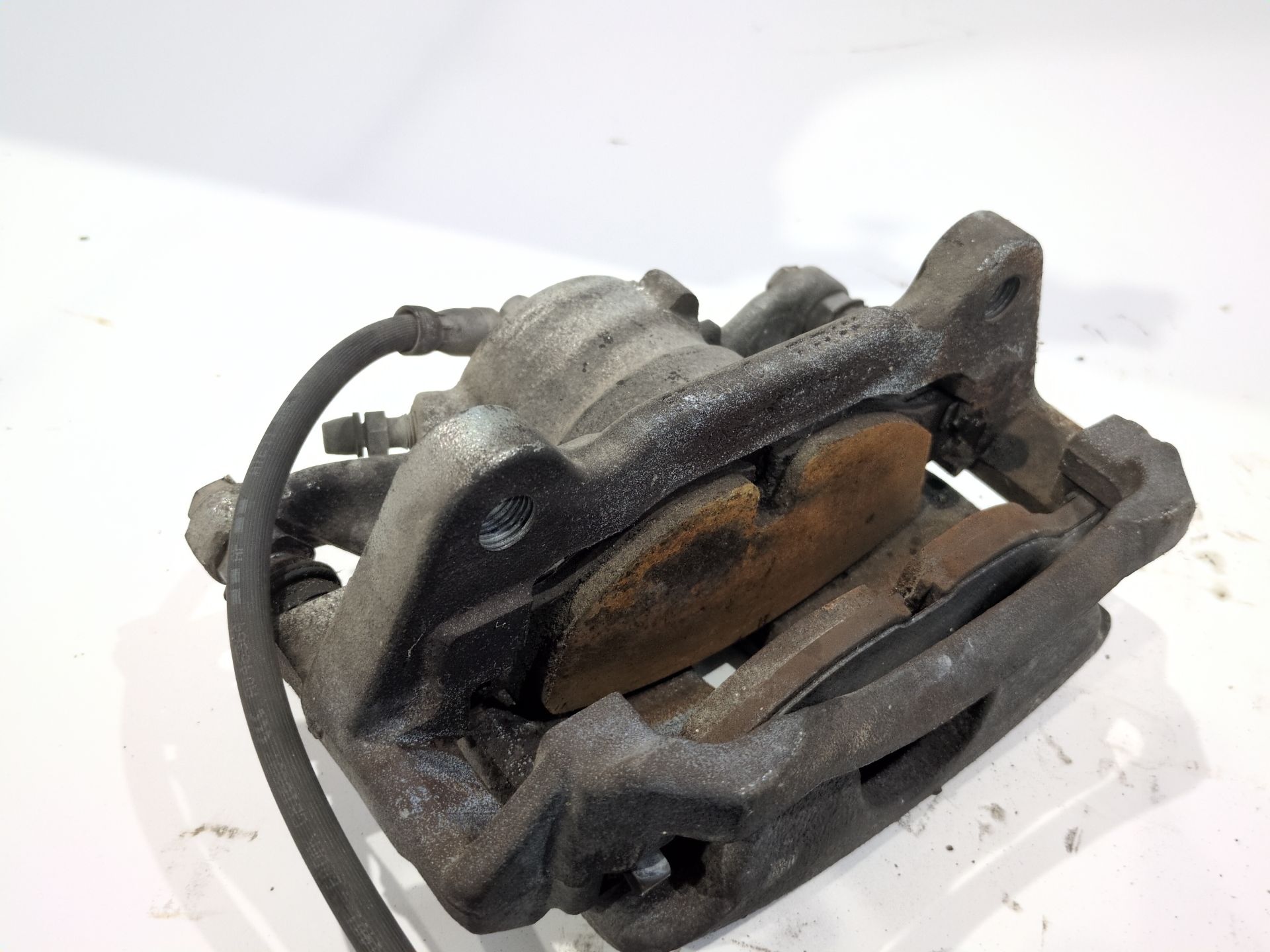 pinza_freno_delantera_izquierda_8v0615123_8v0_615_123_volkswagen_golf_vii_5g1_bq1_be1_be2_1_6_tdi_4motion