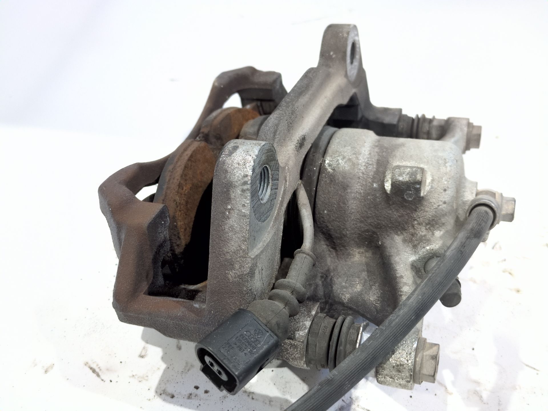 pinza_freno_delantera_derecha_8v0615124_8v0_615_124_volkswagen_golf_vii_5g1_bq1_be1_be2_1_6_tdi_4motion