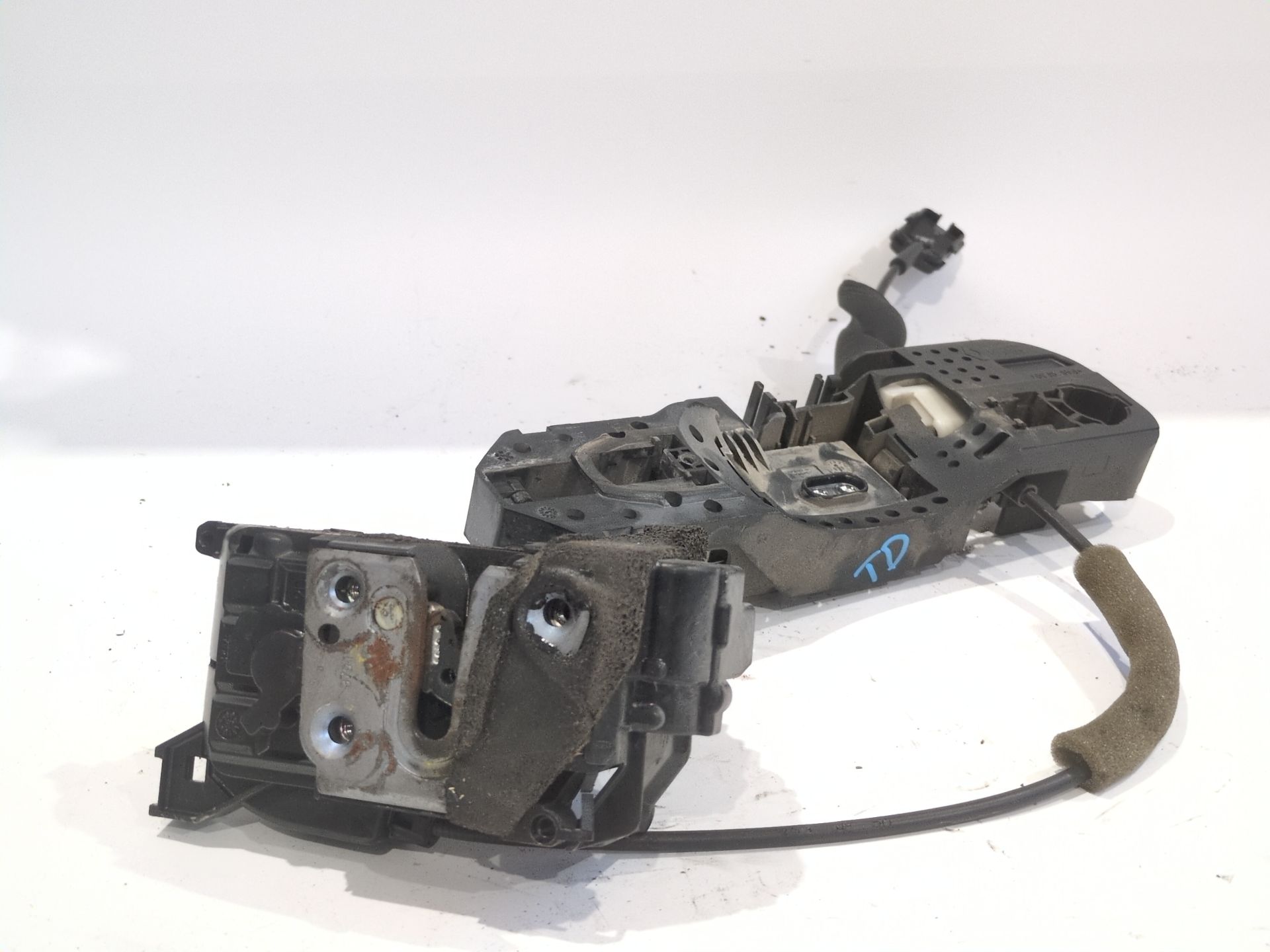 cerradura_puerta_trasera_derecha_825028873r_renault_megane_iii_grandtour_kz0_1_1_9_dci_kz0j_kz0n_kz1s