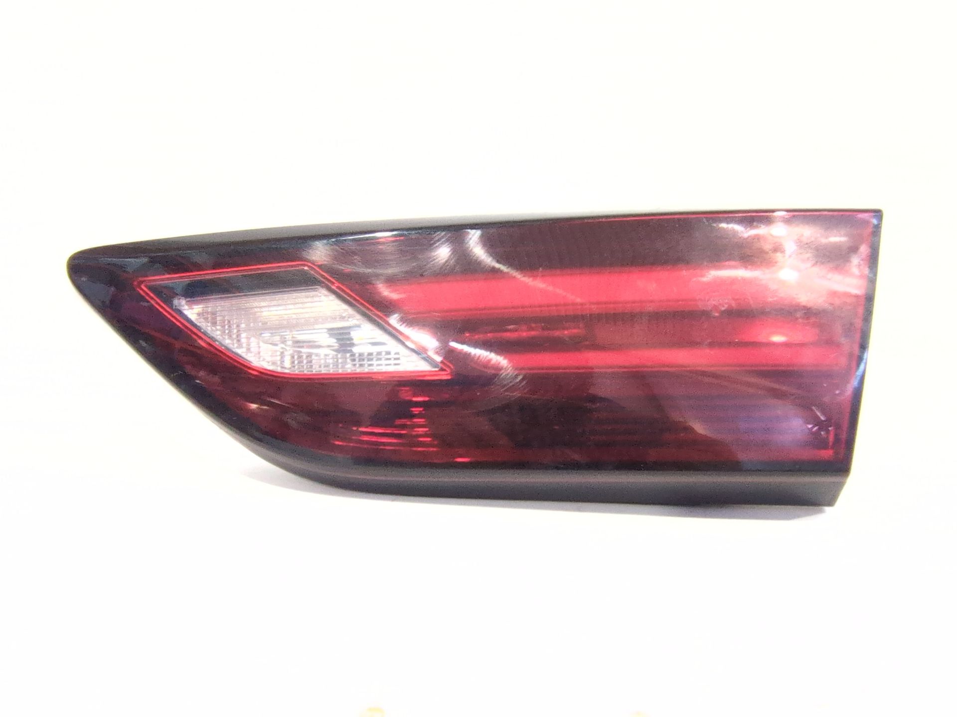 piloto_trasero_derecho_interior_39098795_opel_astra_k_b16_1_2_turbo_68