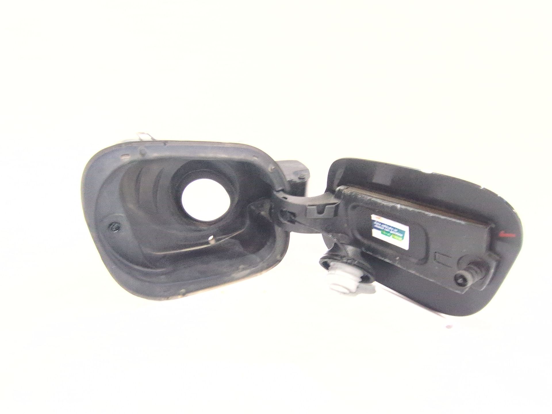 tapa_exterior_combustible_39061479_opel_astra_k_b16_1_2_turbo_68