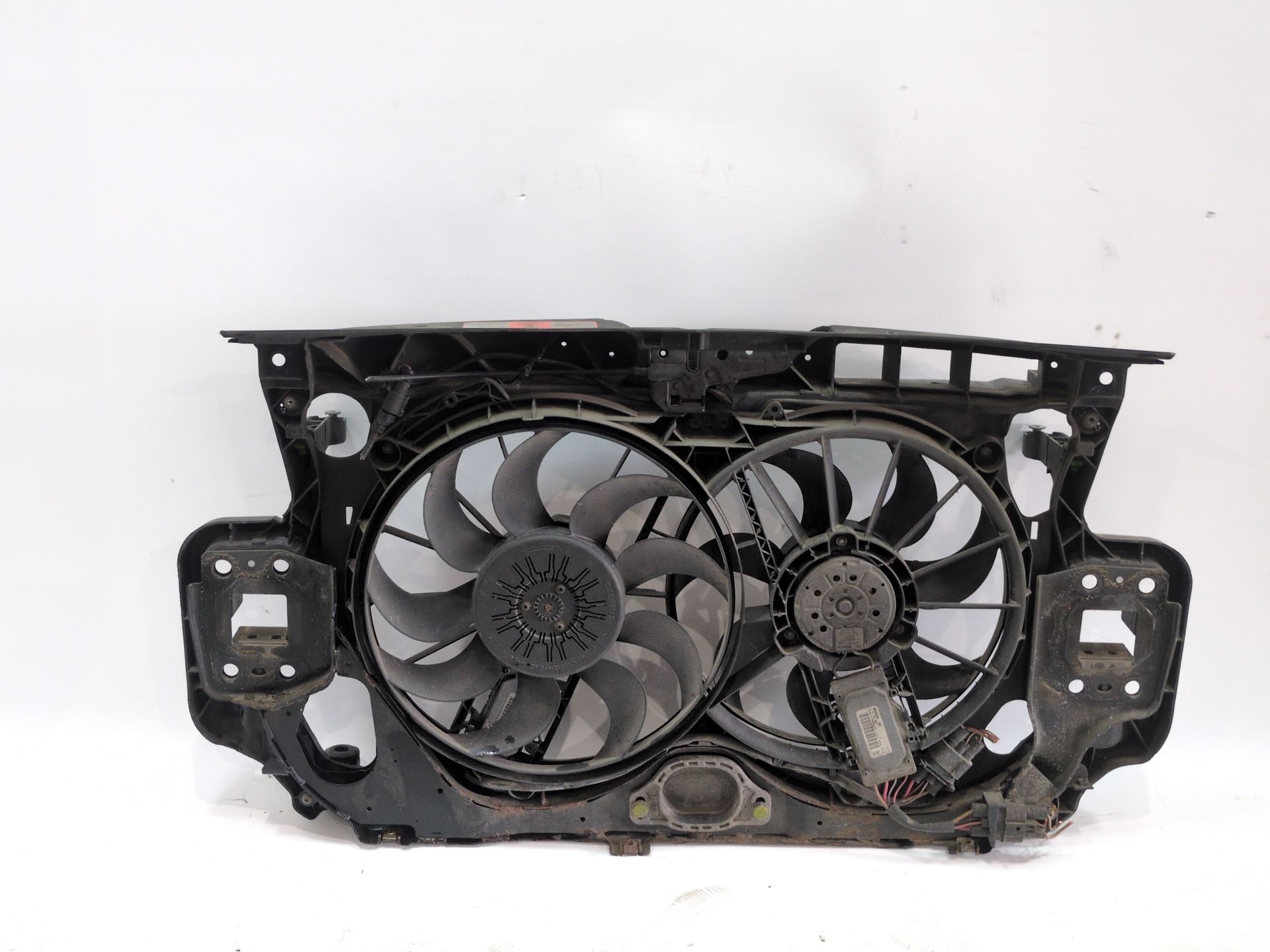 electroventilador_1137328159_audi_a6_c6_avant_4f5_2_7_tdi