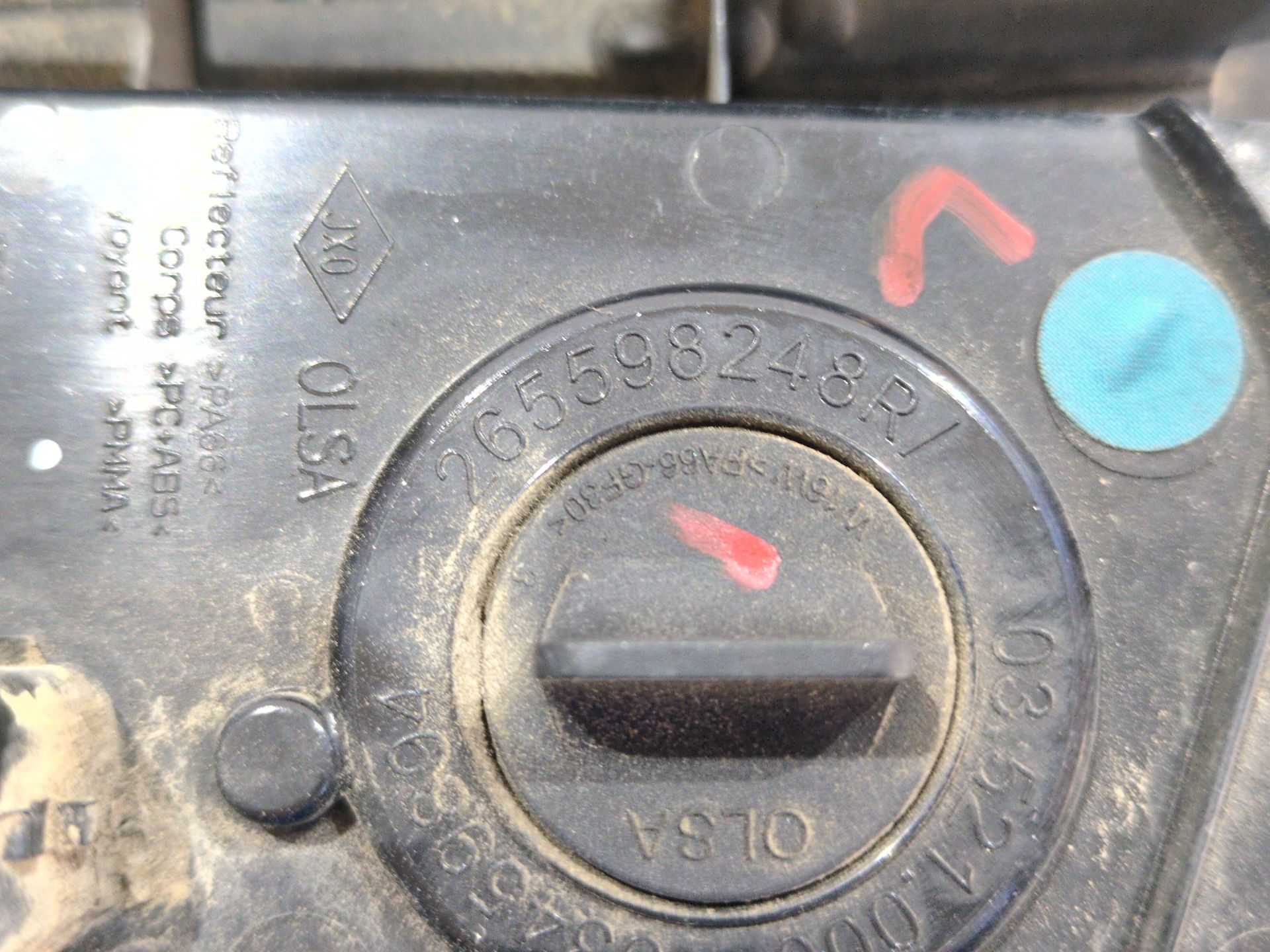 piloto_trasero_izquierdo_paragolpes_265598248r_fiat_talento_autobus_296_1_6_d