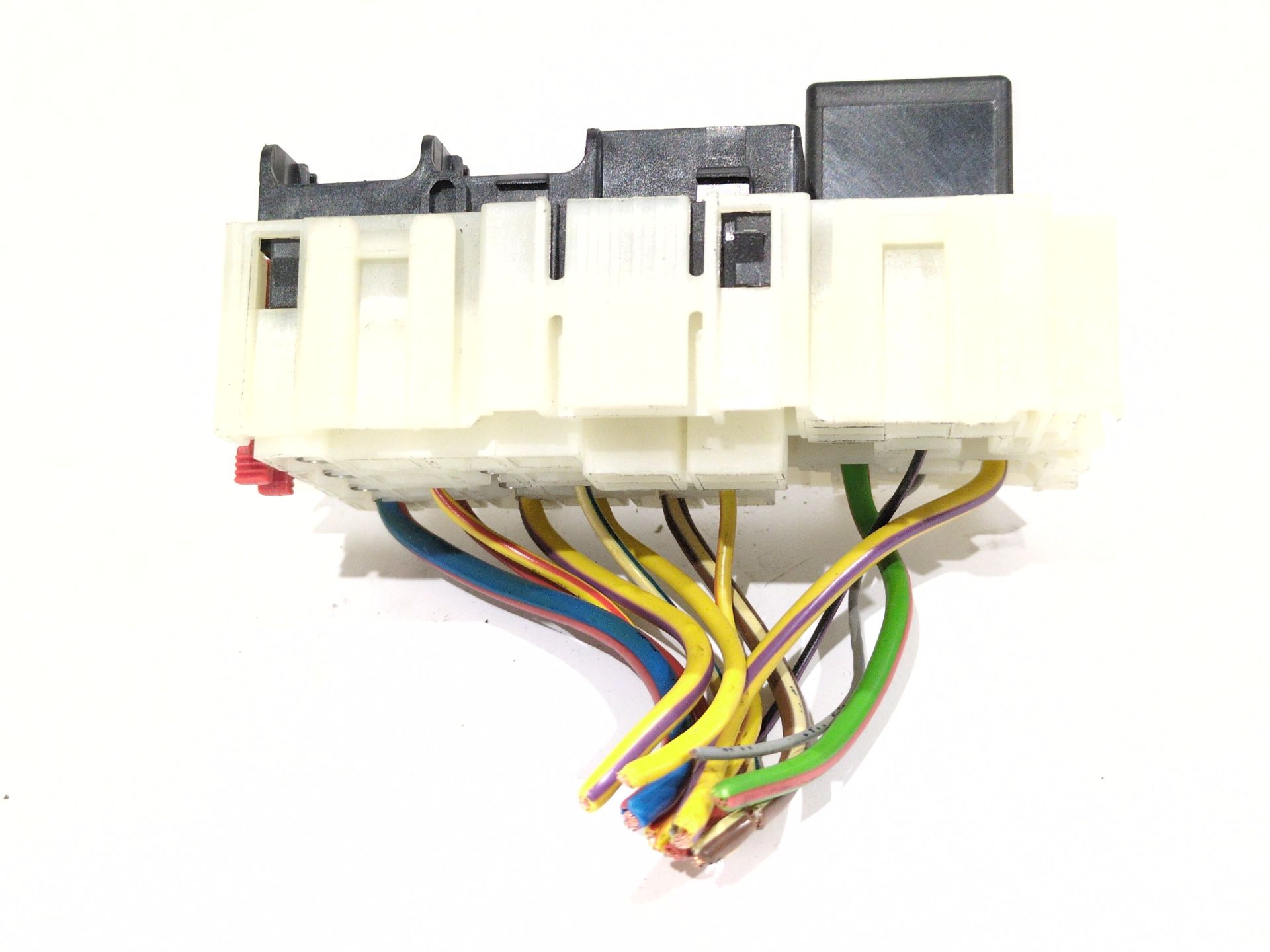 caja_reles_fusibles_bs7t14k131aa_bs7t_14k131_aa_land_rover_discovery_sport_l550_2_2_d_4x4