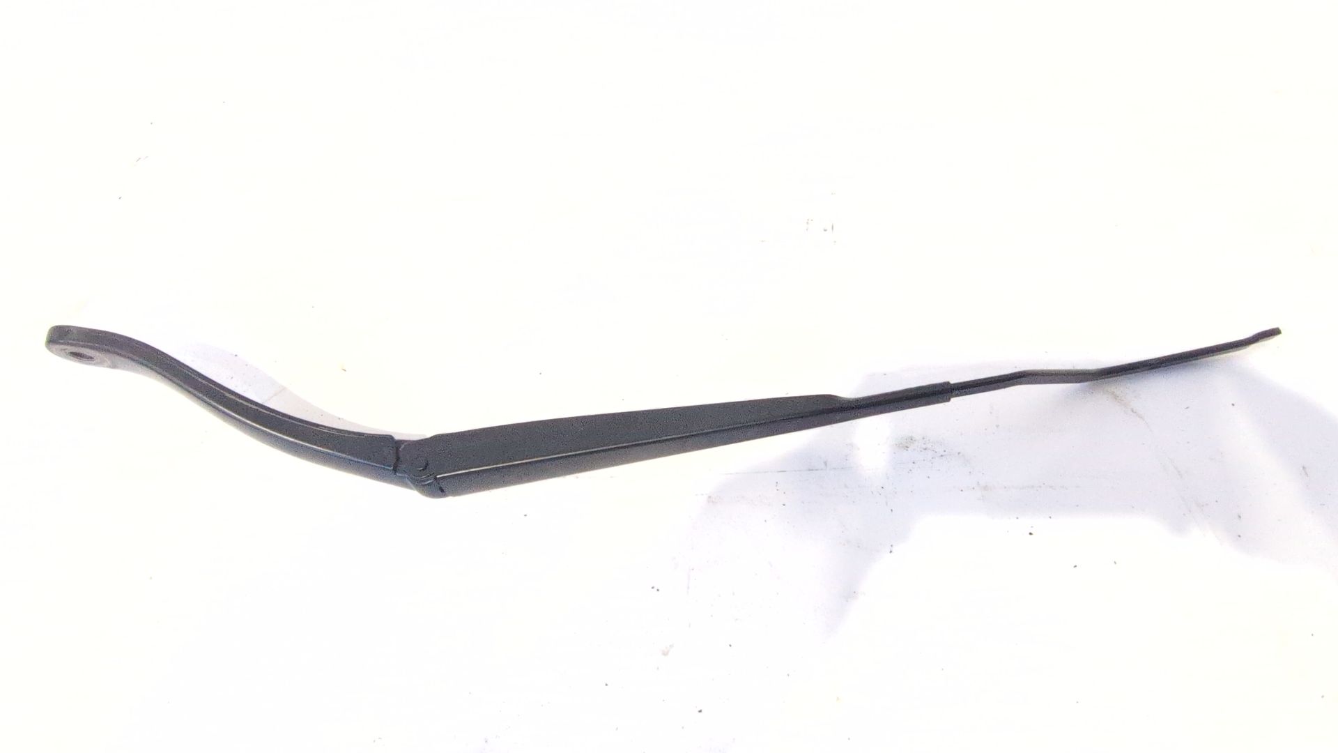 brazo_limpia_delantero_izquierdo_288819391r_renault_megane_iv_hatchback_b9a_m_n_1_5_dci_110_b9a3