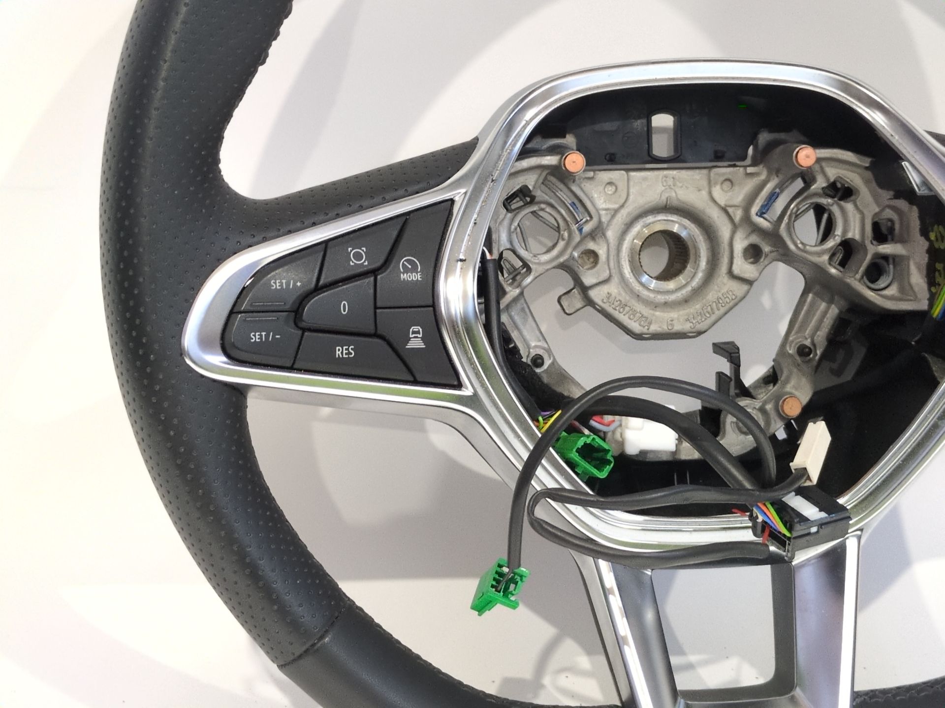 volante_484004682r_renault_captur_ii_hf_e_tech_145_hfmu