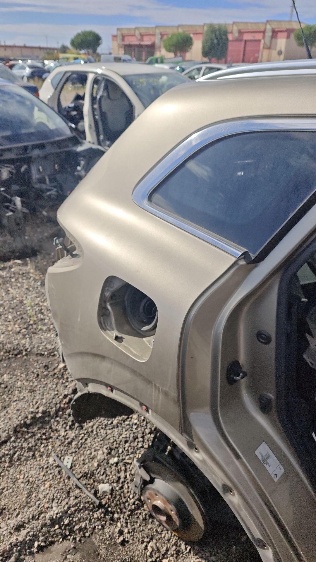 aleta_trasera_derecha_760309446r_renault_kadjar_ha_hl_1_6_dci_130