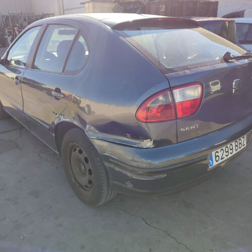 SEAT LEON (1M1)