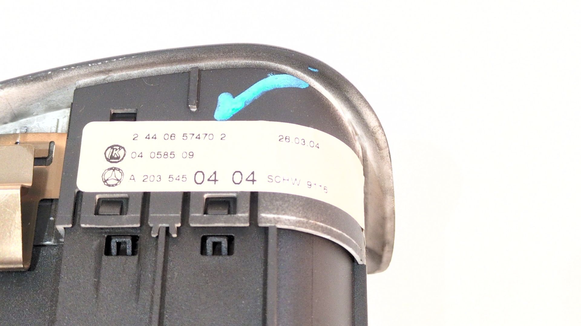 conmutador_de_luces_a2035450404_a_203_545_04_04_mercedes_benz_clase_c_coupe_cl203_c_200_cdi_203_707