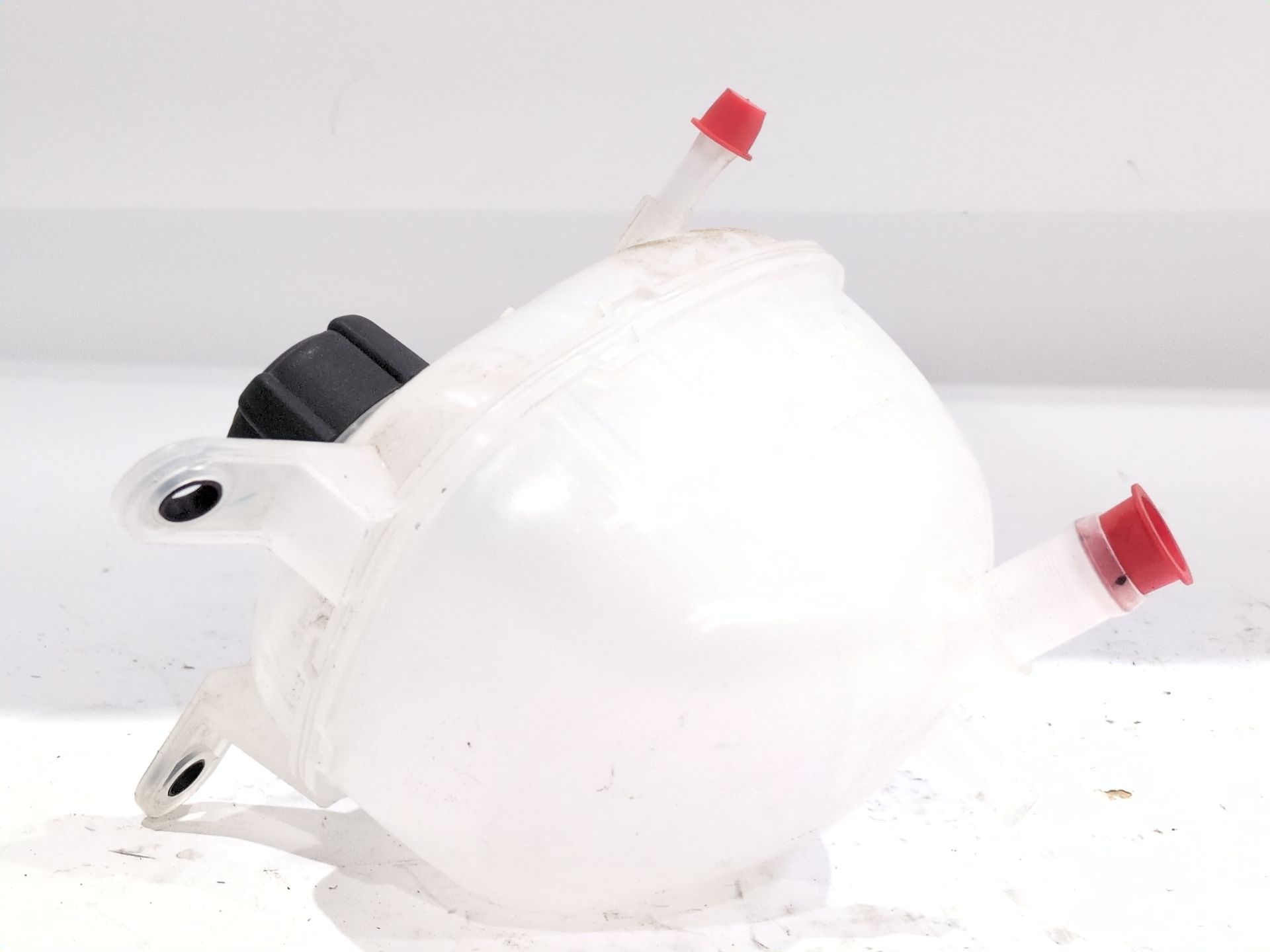 deposito_expansion_217105629r_renault_austral_tce_160