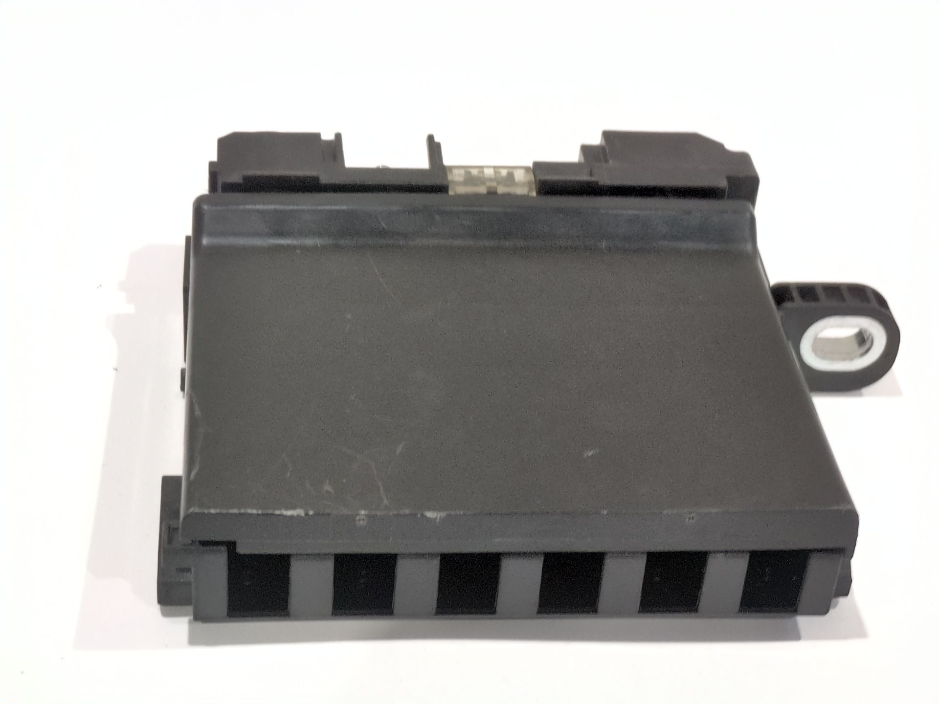 caja_reles_fusibles_241143738r_renault_megane_iv_hatchback_b9a_m_n_1_5_dci_110_b9a3