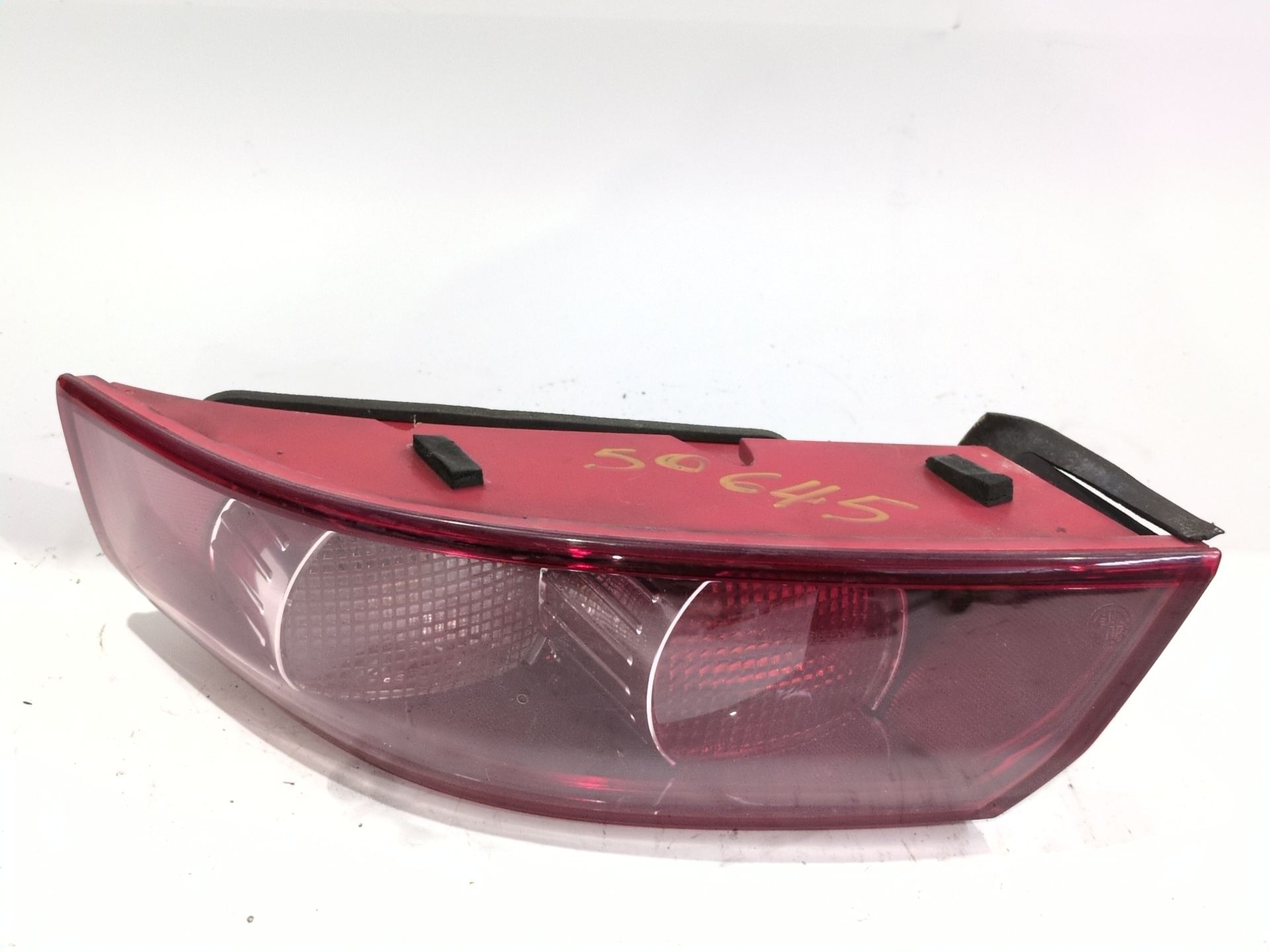 piloto_trasero_derecho_exterior_60691363_alfa_romeo_159_sportwagon_939_1_9_jtdm_16v_939bxc1b_939bxc12