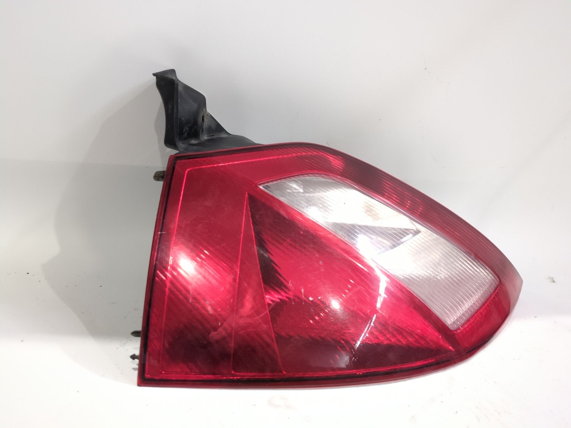 piloto_trasero_izquierdo_8200073236_renault_megane_ii_bm0_1_cm0_1_1_9_dci_bm0g_cm0g