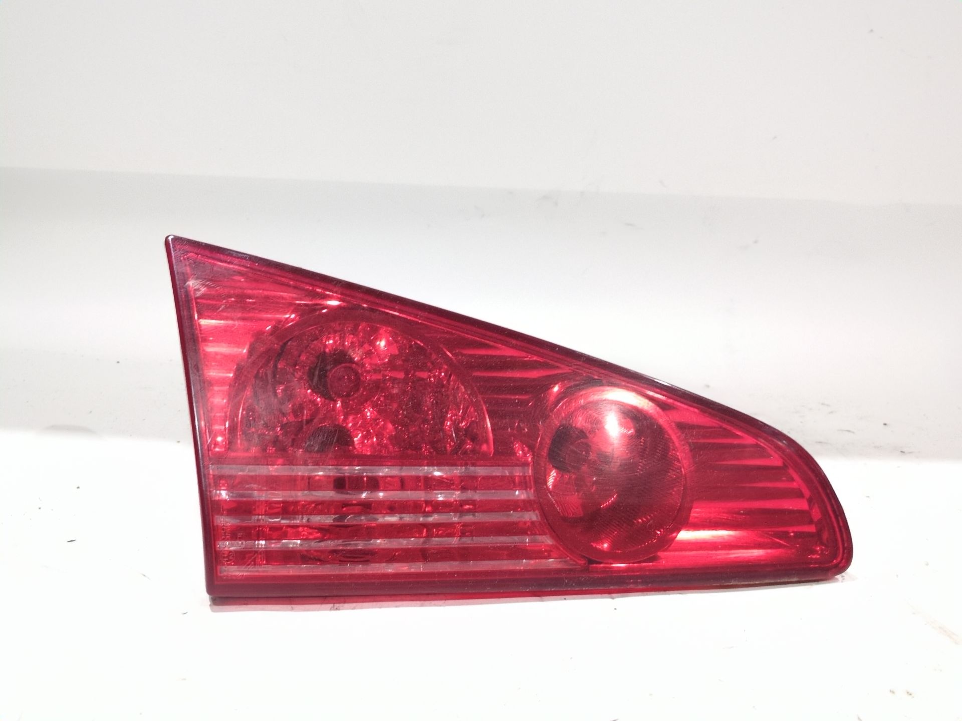 piloto_trasero_izquierdo_interior_6350cg_6350_cg_peugeot_607_9d_9u_2_7_hdi_24v