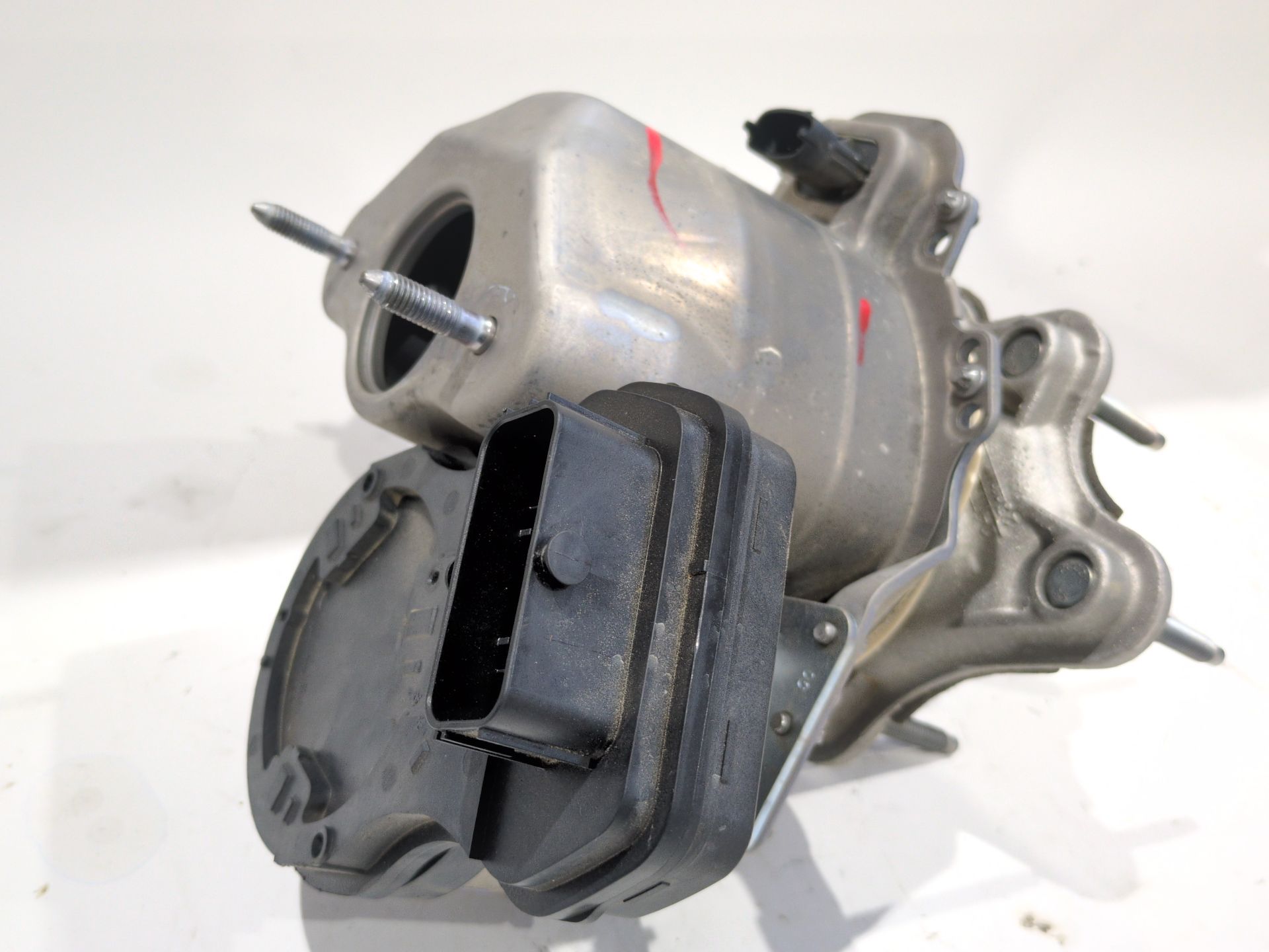 servofreno_460078338r_renault_captur_ii_hf_e_tech_145_hfmu