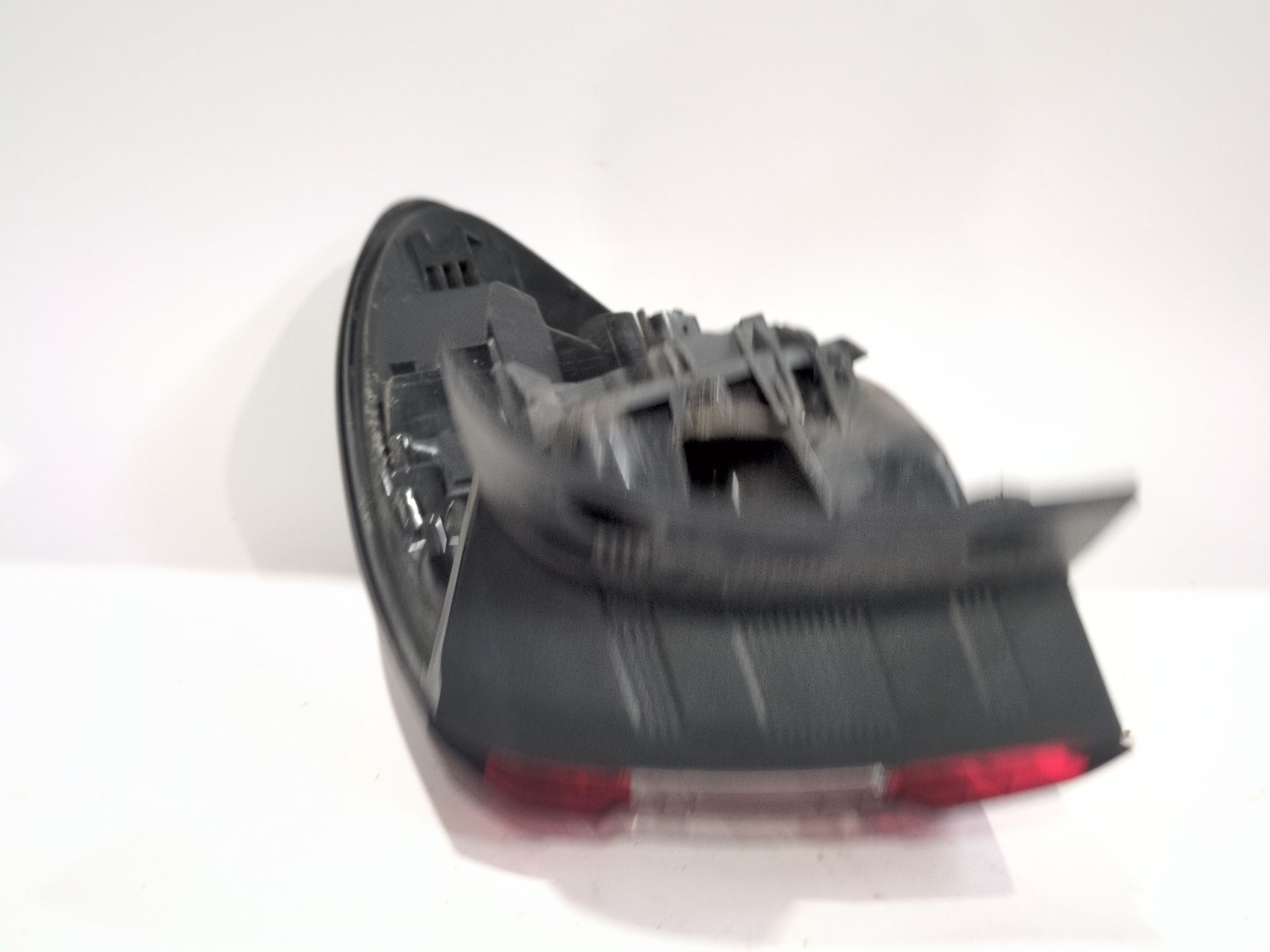 piloto_trasero_izquierdo_exterior_265557849r_renault_captur_i_j5_h5_1_2_tce_120