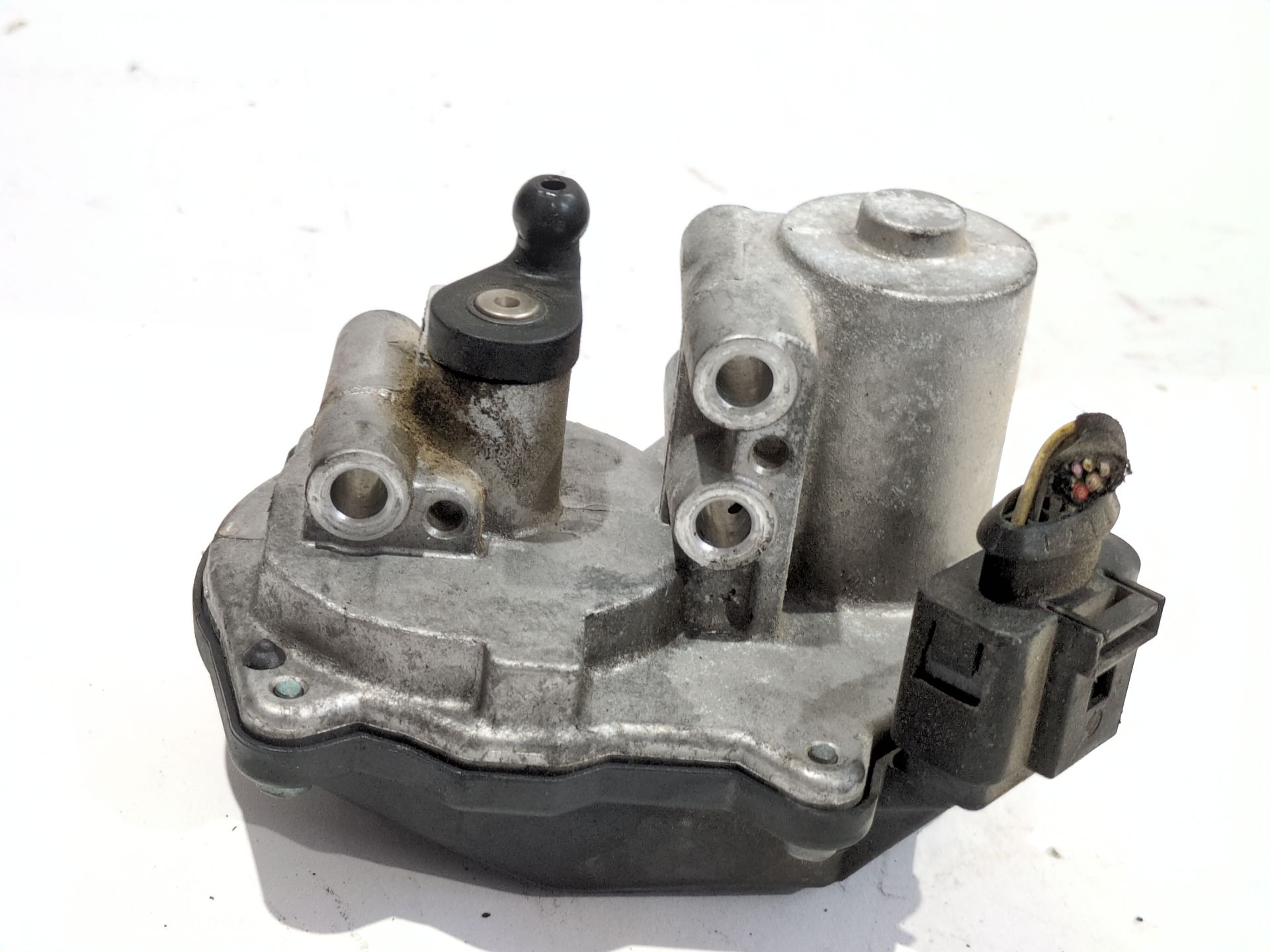 modulo_actuador_03l129086v130_a2c92454100_volkswagen_passat_b6_3c2_2_0_tdi_16v