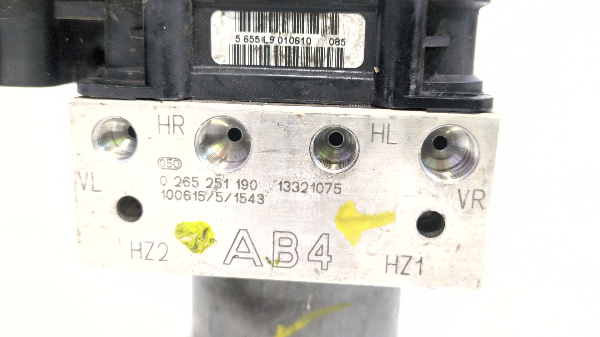 abs_13321075_bosch_0_265_251_190_opel_corsa_d_s07_1_3_cdti_l08_l68