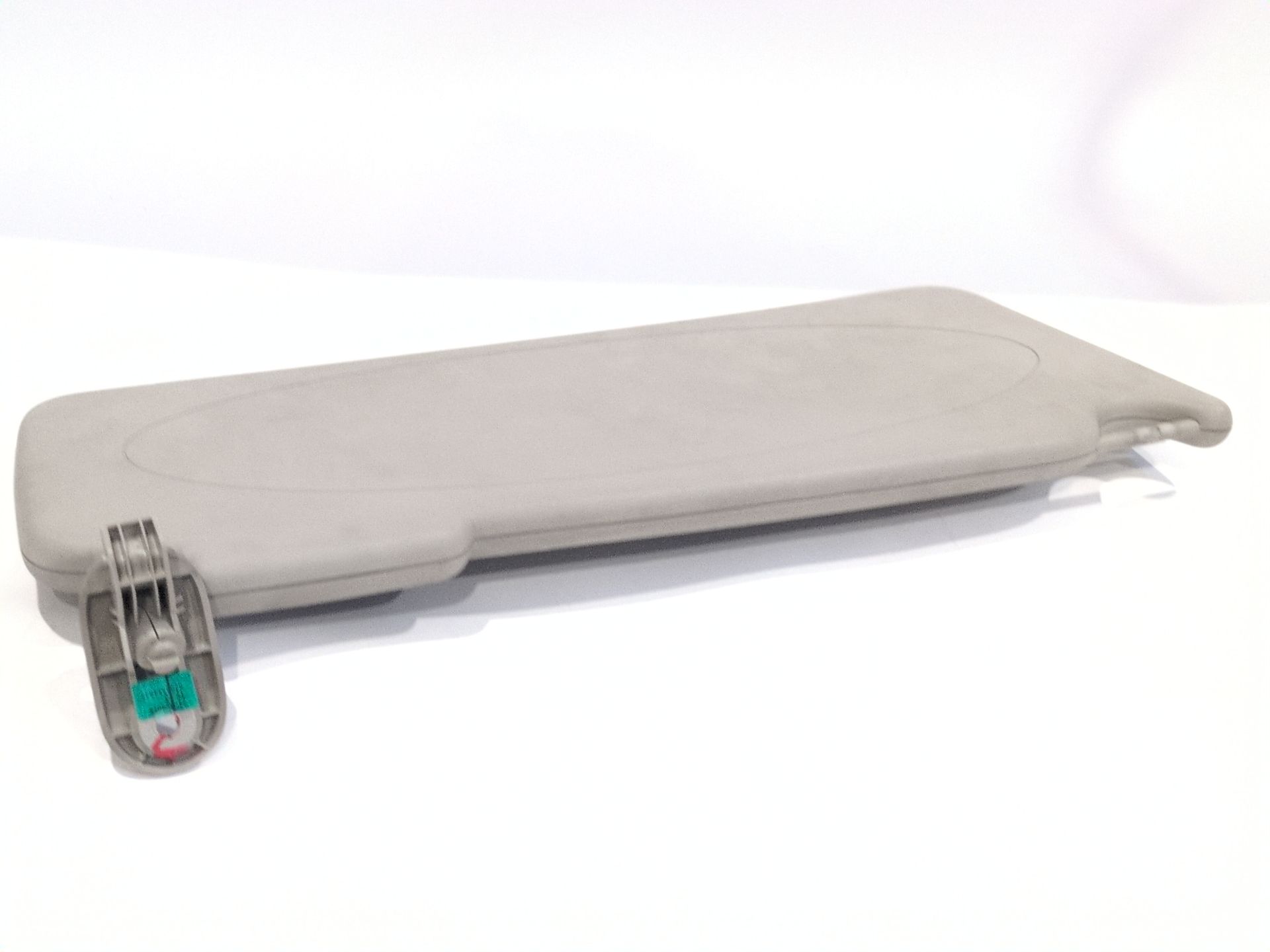 parasol_izquierdo_8200544833_renault_kangoo_express_fw0_1_1_5_dci_75_fw07_fw10_fw04